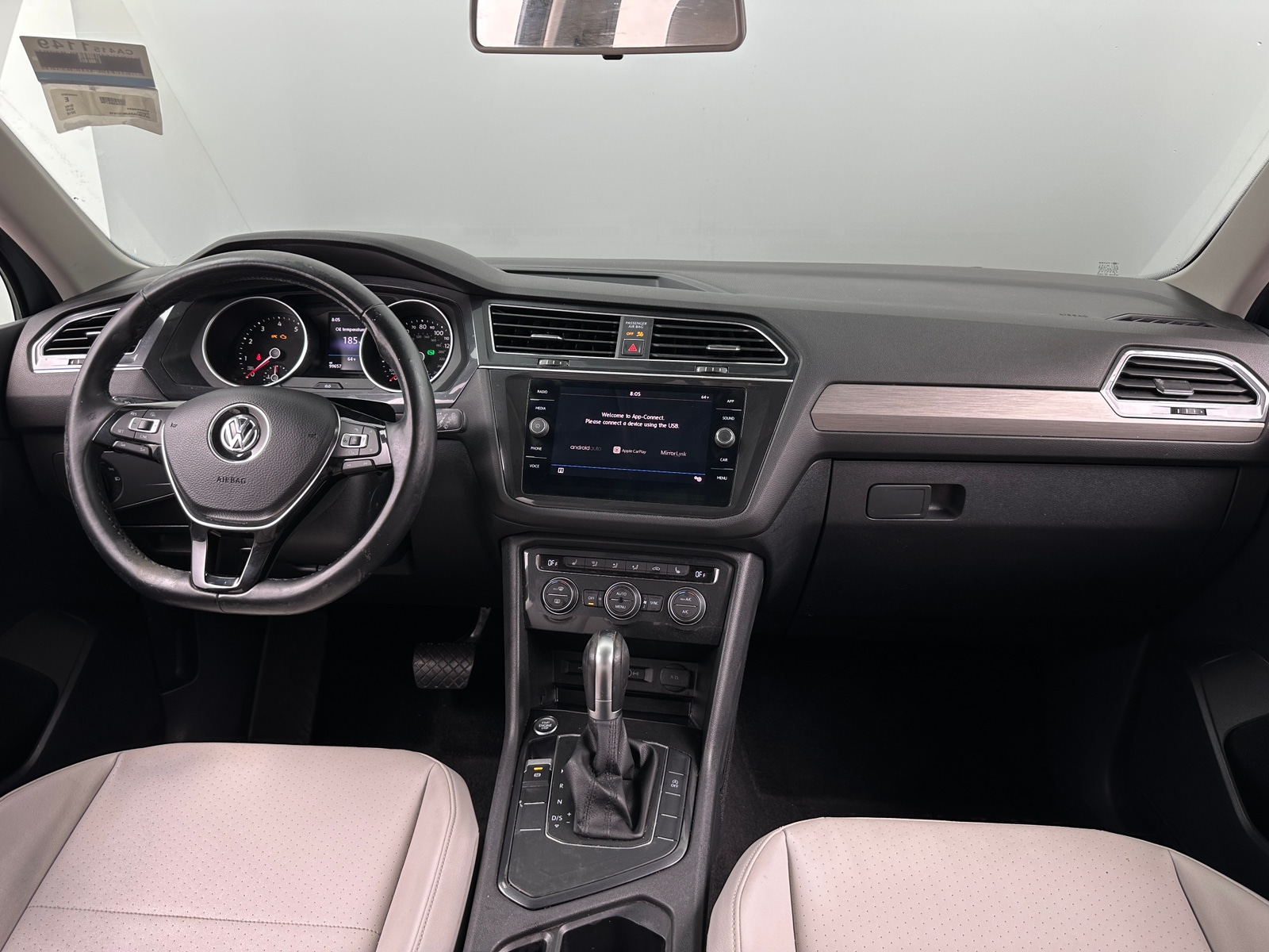 Thumbnail: 2018 Volkswagen Tiguan - 2