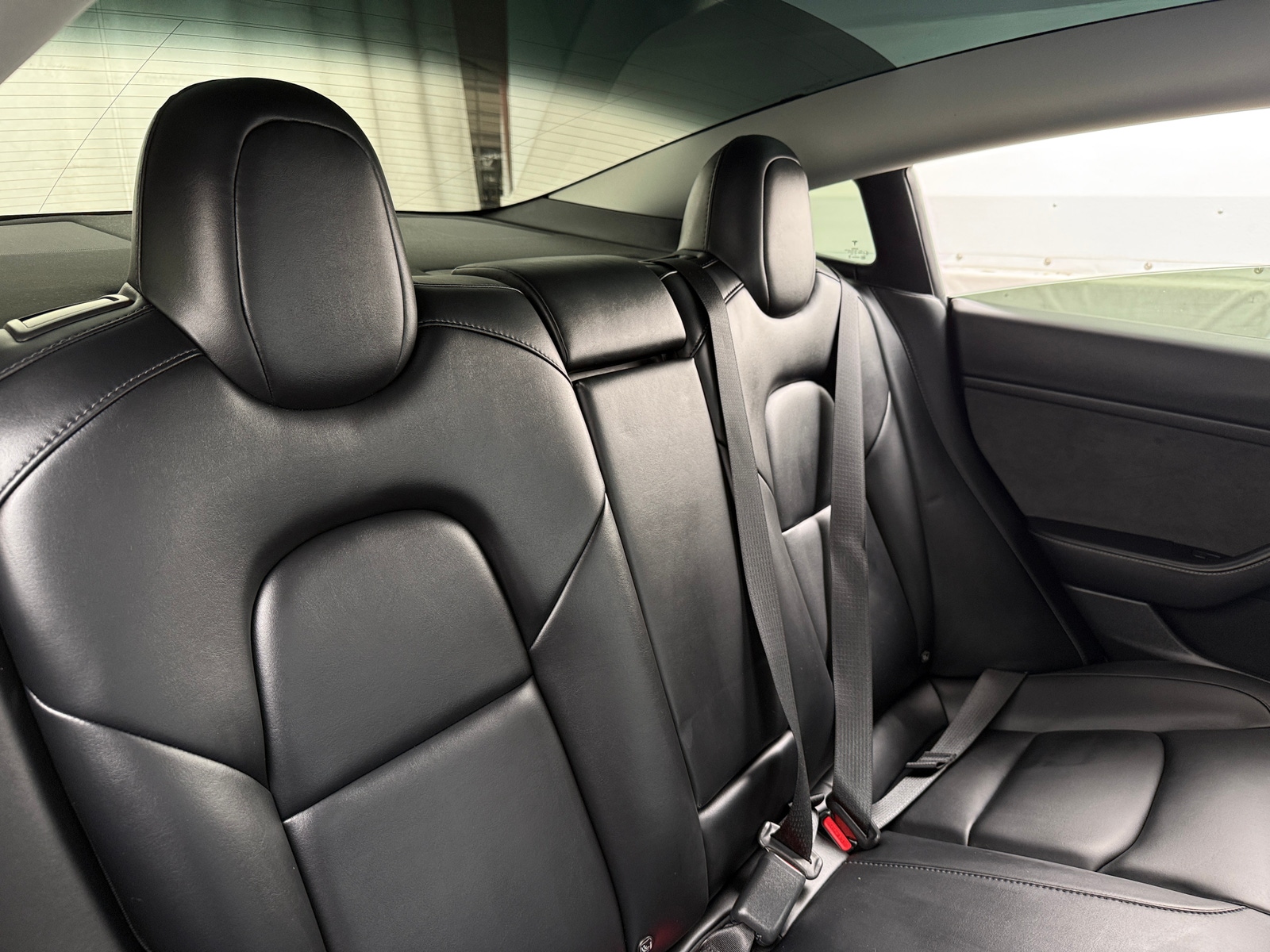 Thumbnail: 2022 Tesla Model 3 - 5