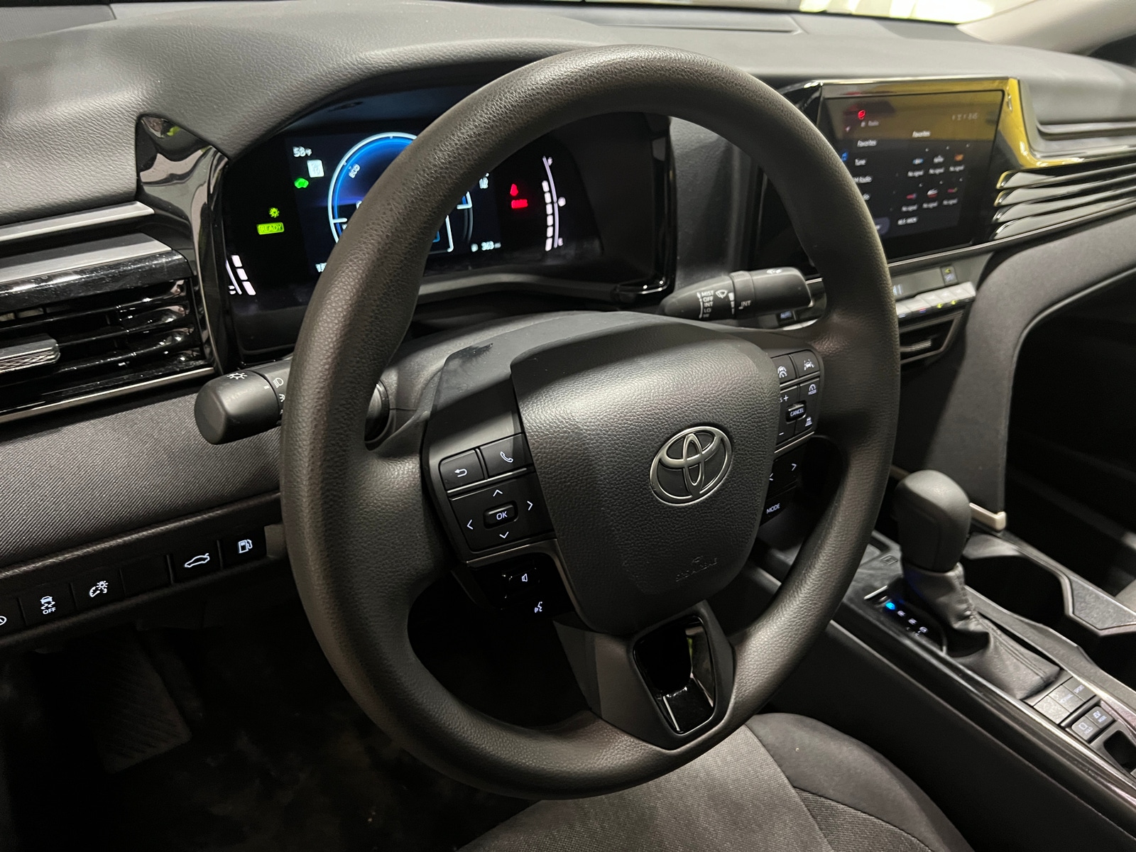 Thumbnail: 2025 Toyota Camry - 5