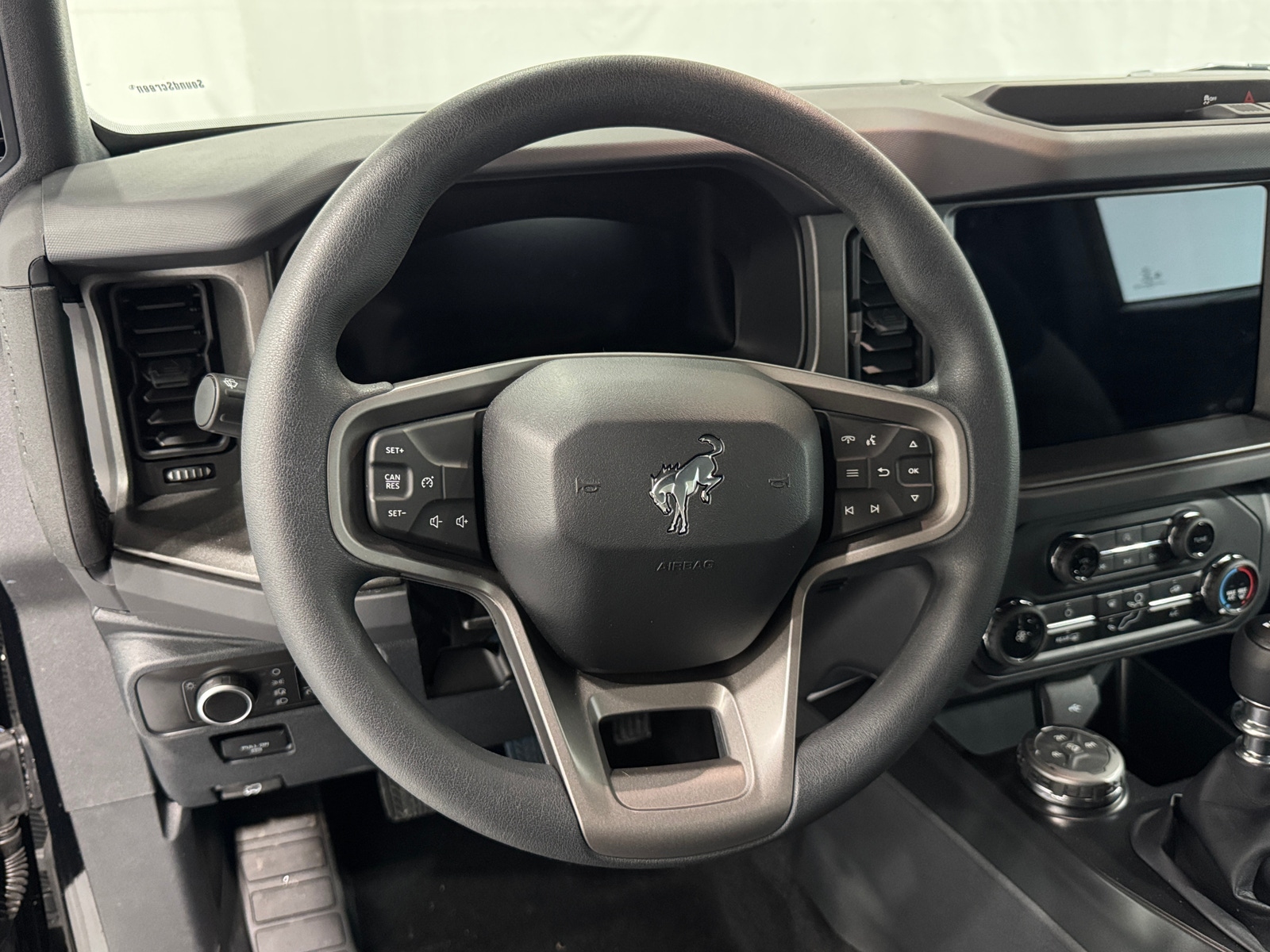 Thumbnail: 2025 Ford Bronco - 5