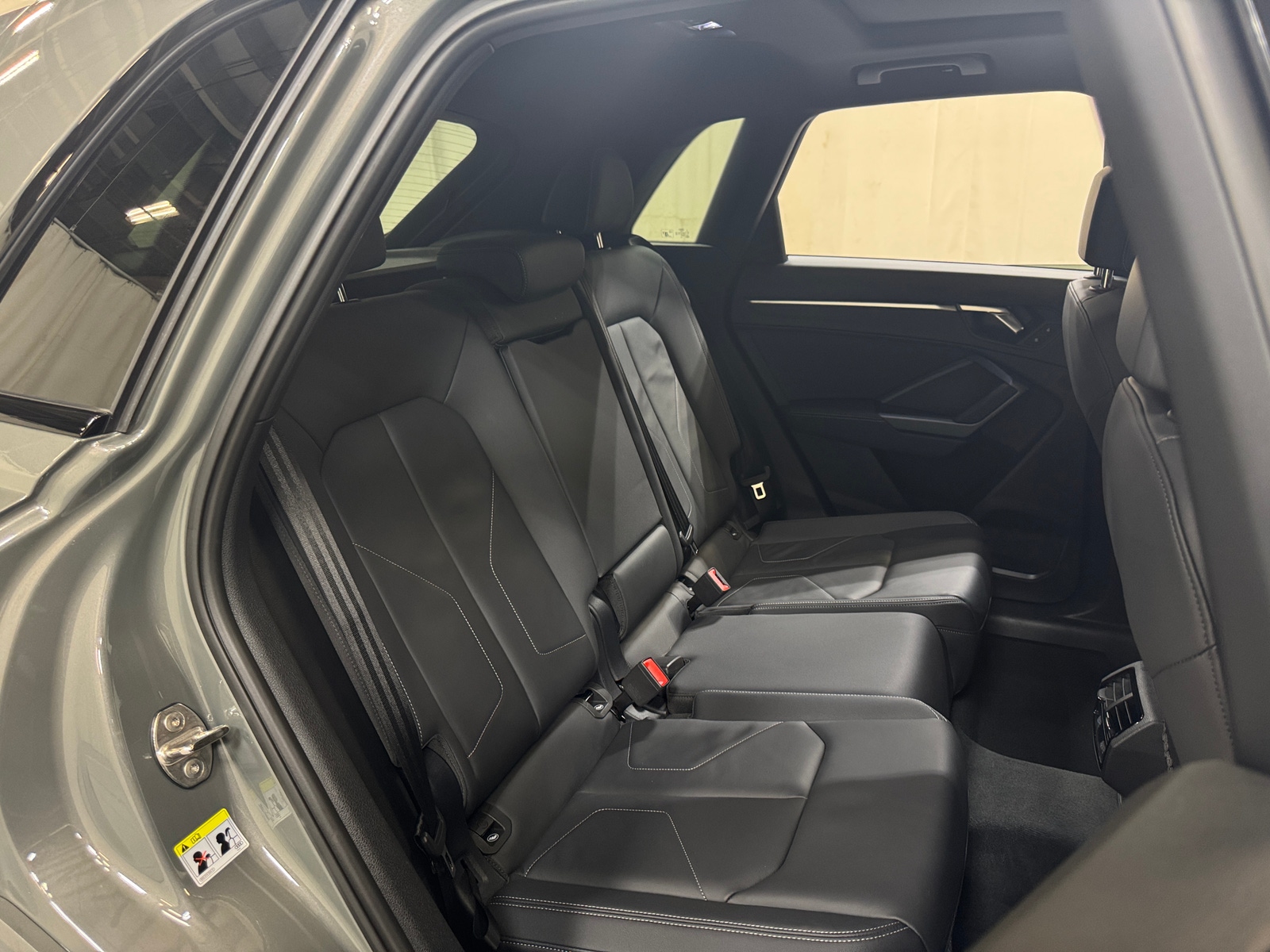 Thumbnail: 2025 Audi Q3 - 5