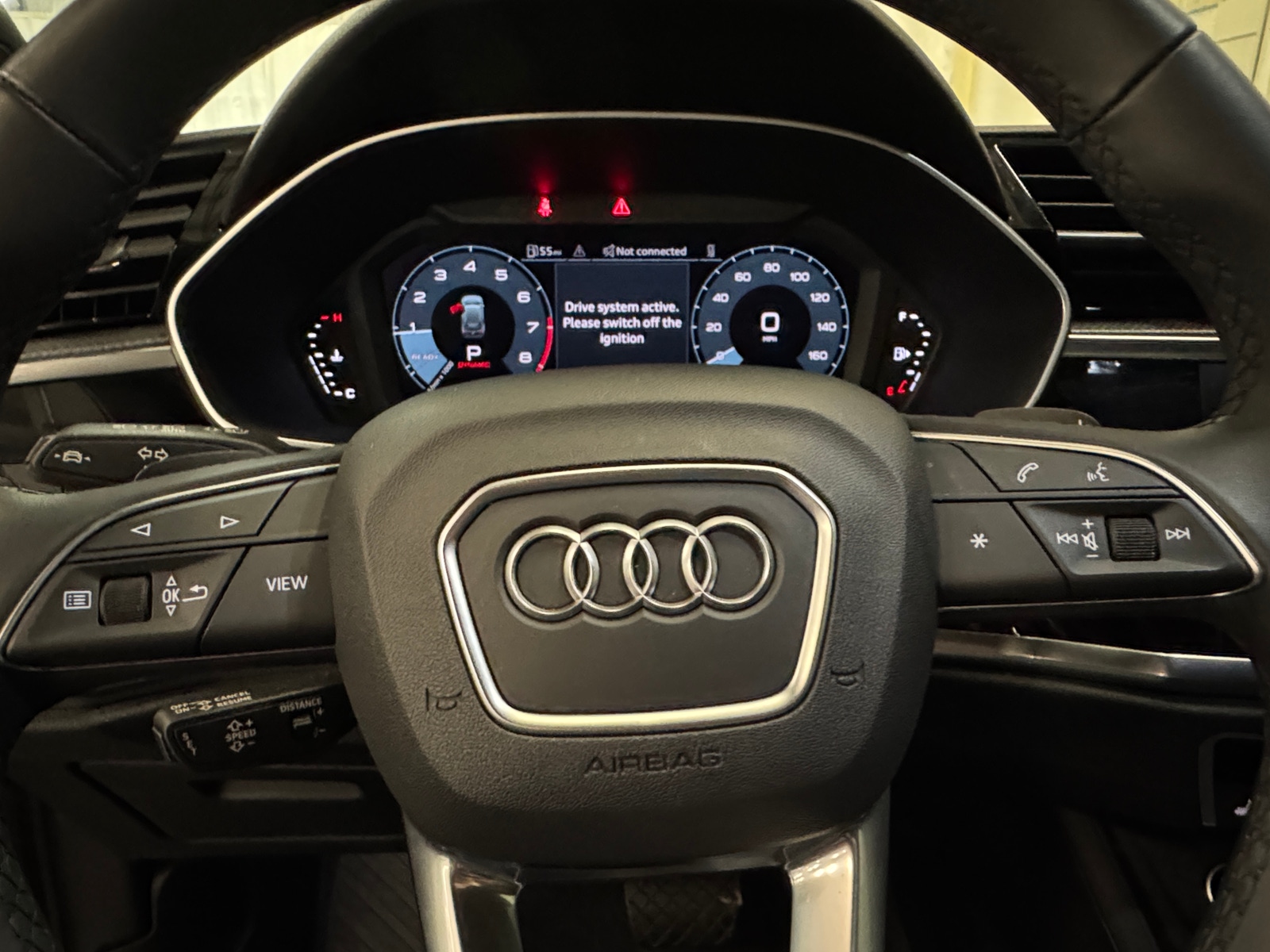 Thumbnail: 2025 Audi Q3 - 4