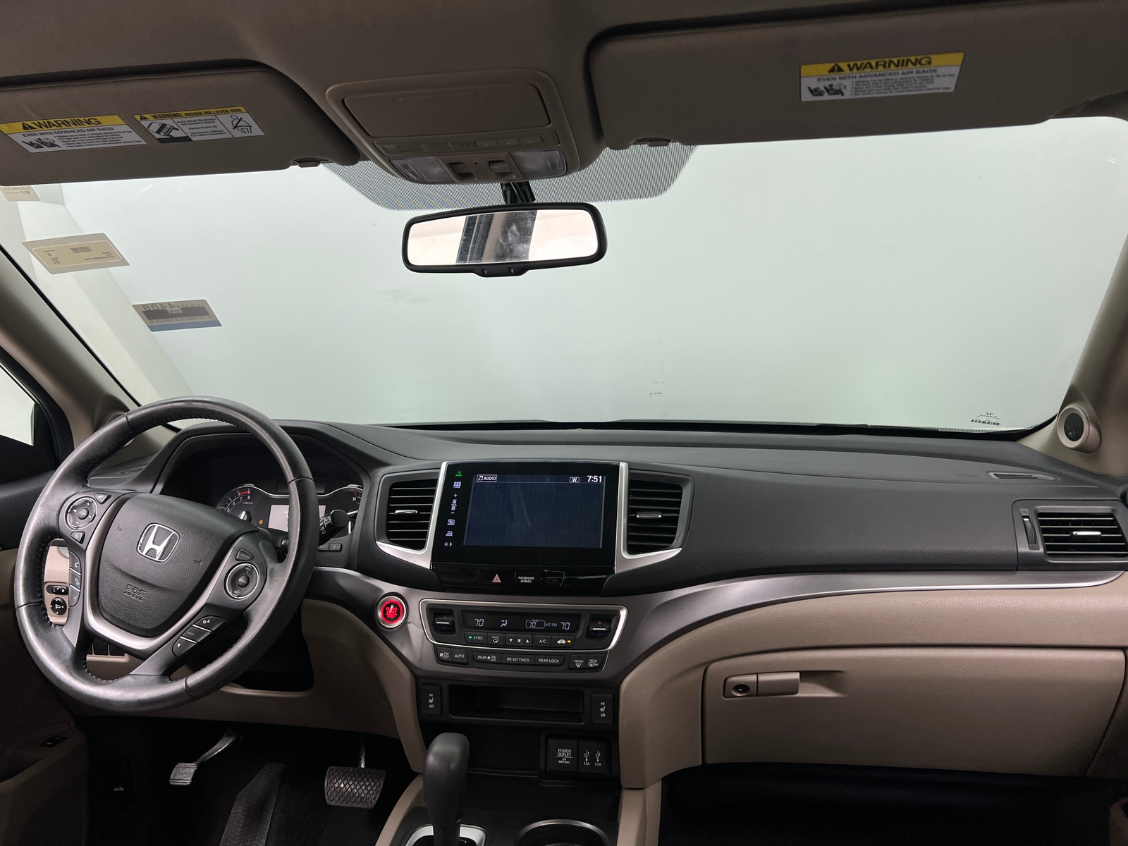 Thumbnail: 2016 Honda Pilot - 2