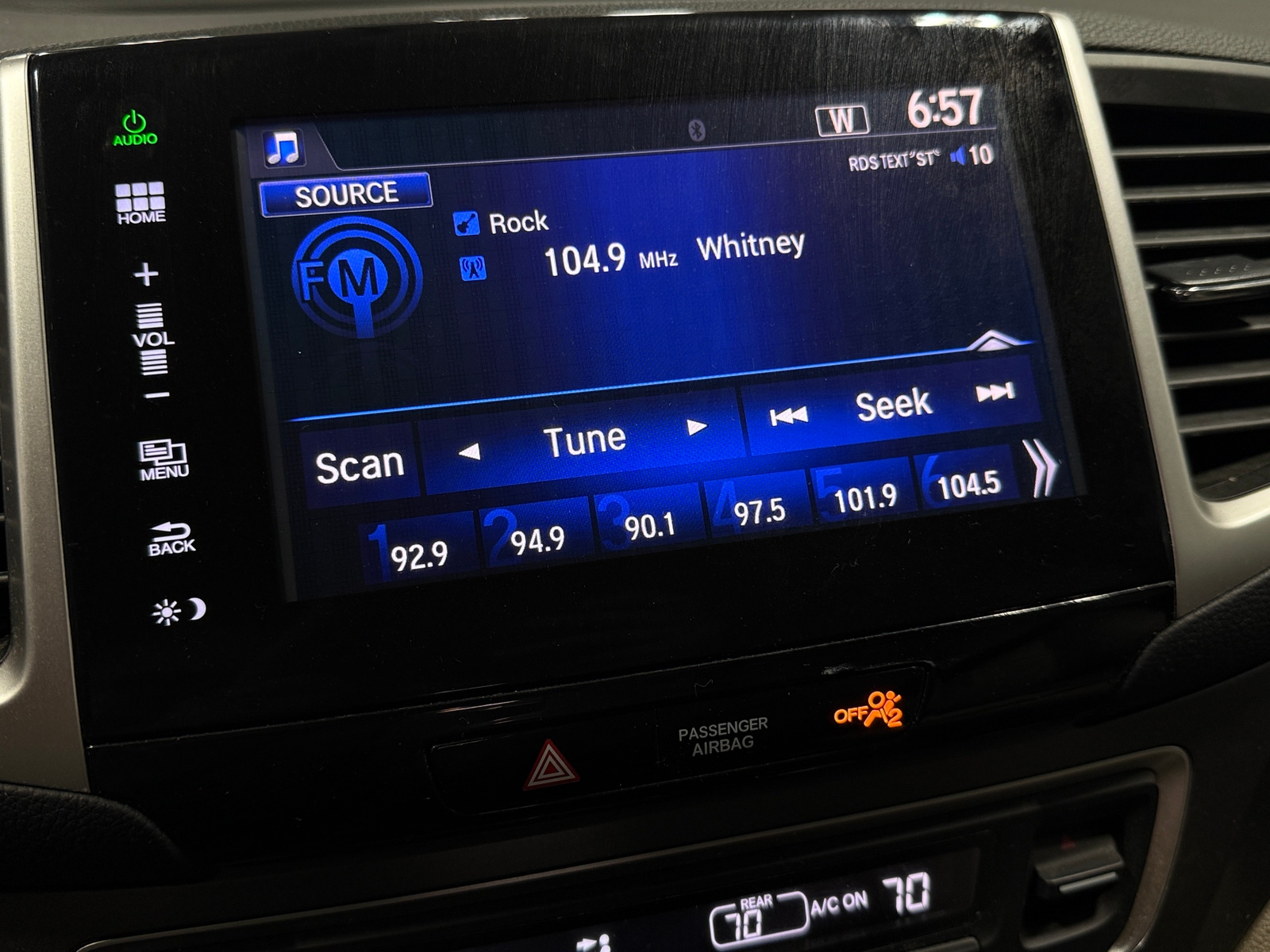 Thumbnail: 2016 Honda Pilot - 3