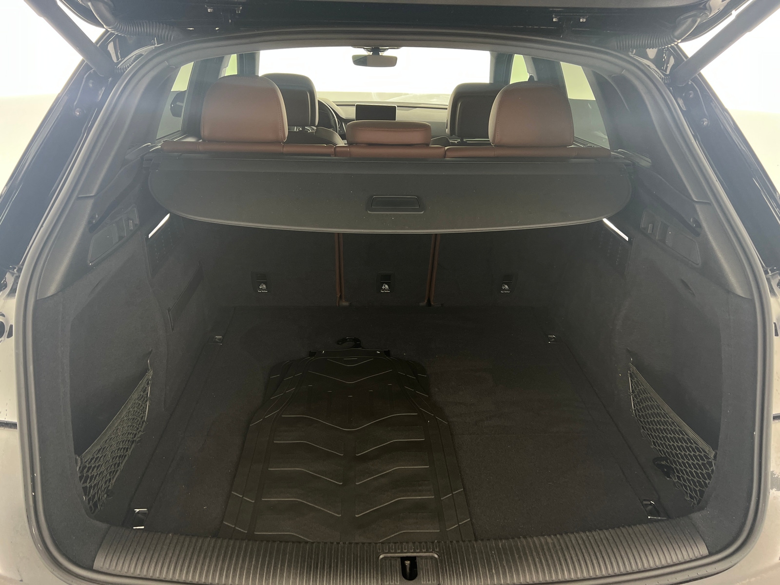 Thumbnail: 2020 Audi Q5 - 6