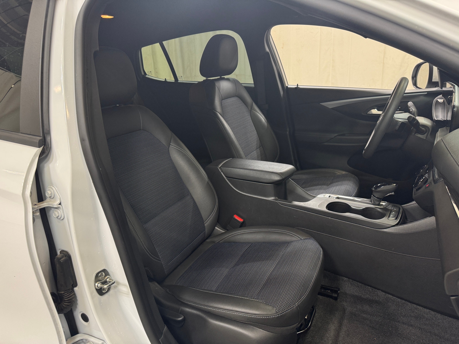 Thumbnail: 2025 Buick Envista - 2