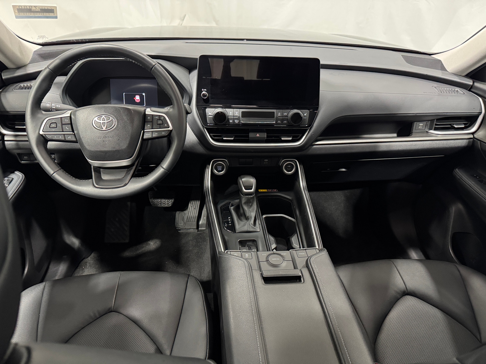 Thumbnail: 2025 Toyota Grand Highlander - 2