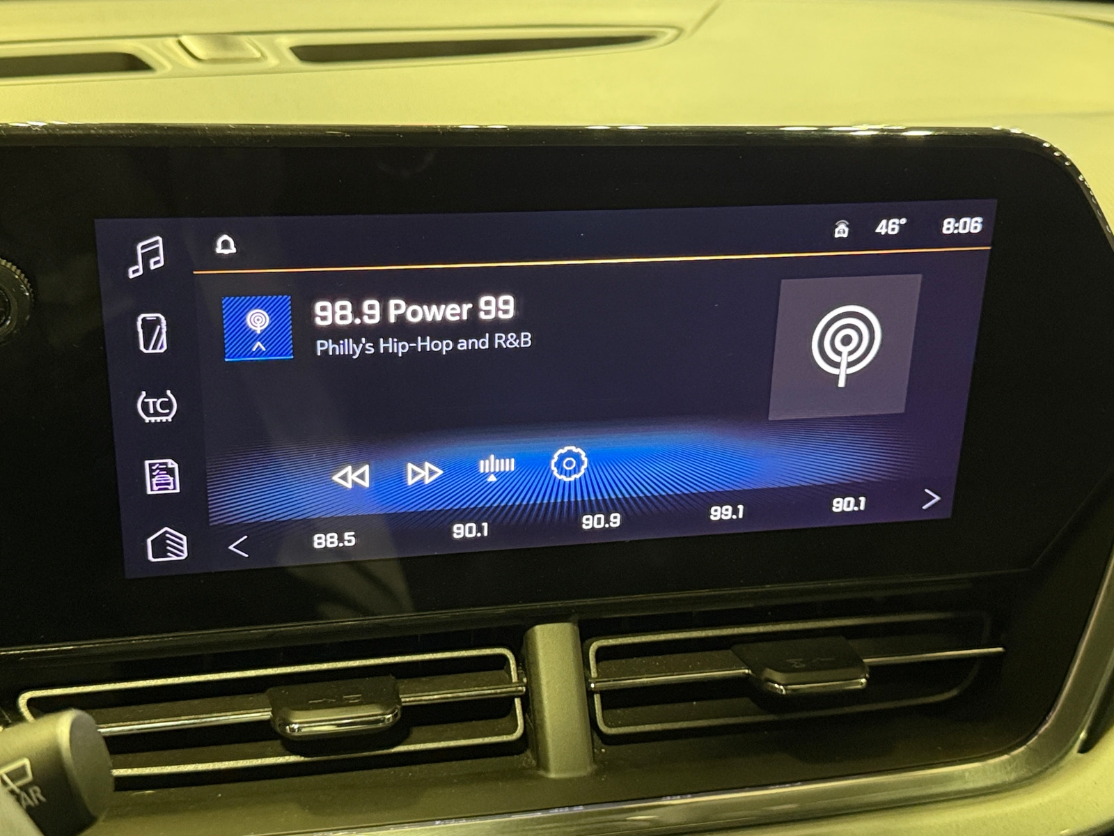 Thumbnail: 2025 Chevrolet Trax - 4