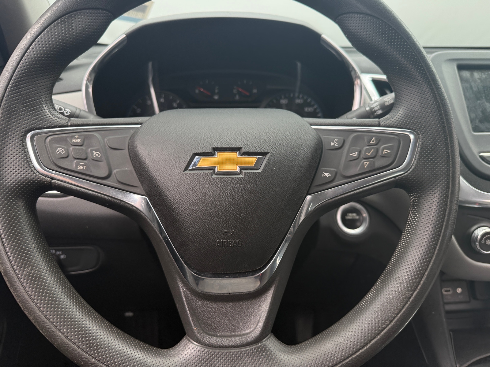 Thumbnail: 2019 Chevrolet Equinox - 5