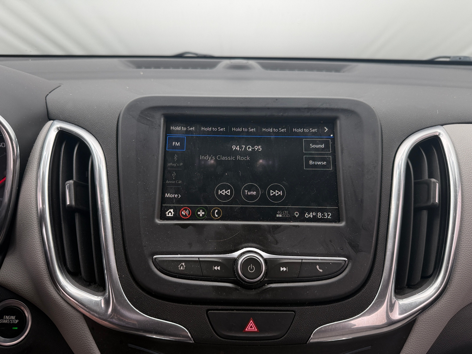 Thumbnail: 2019 Chevrolet Equinox - 4