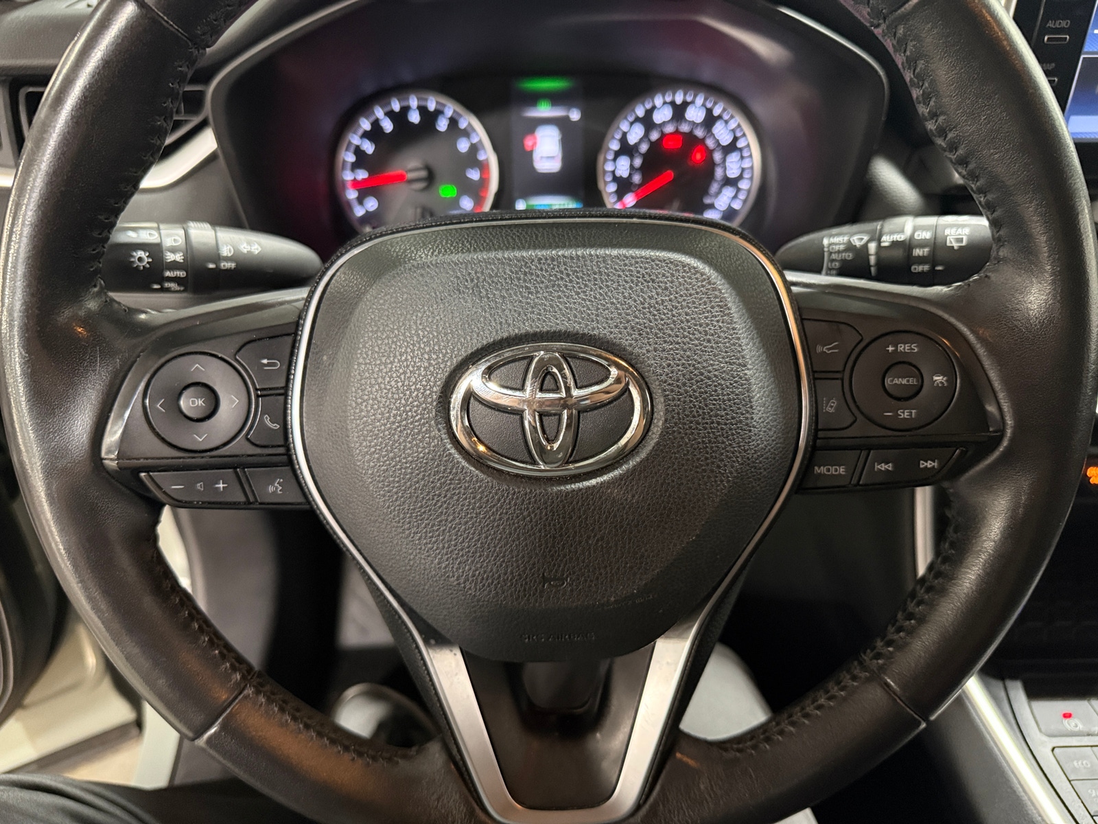 Thumbnail: 2019 Toyota RAV4 - 5