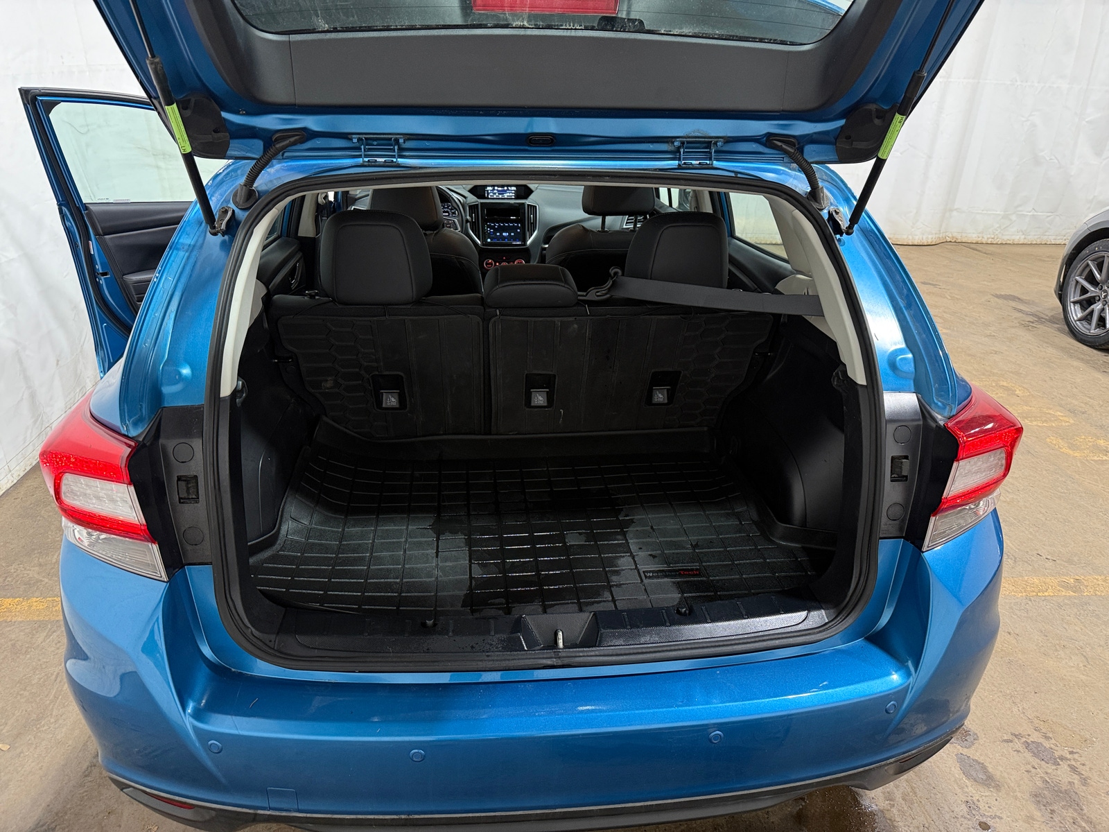 Thumbnail: 2017 Subaru Impreza - 6