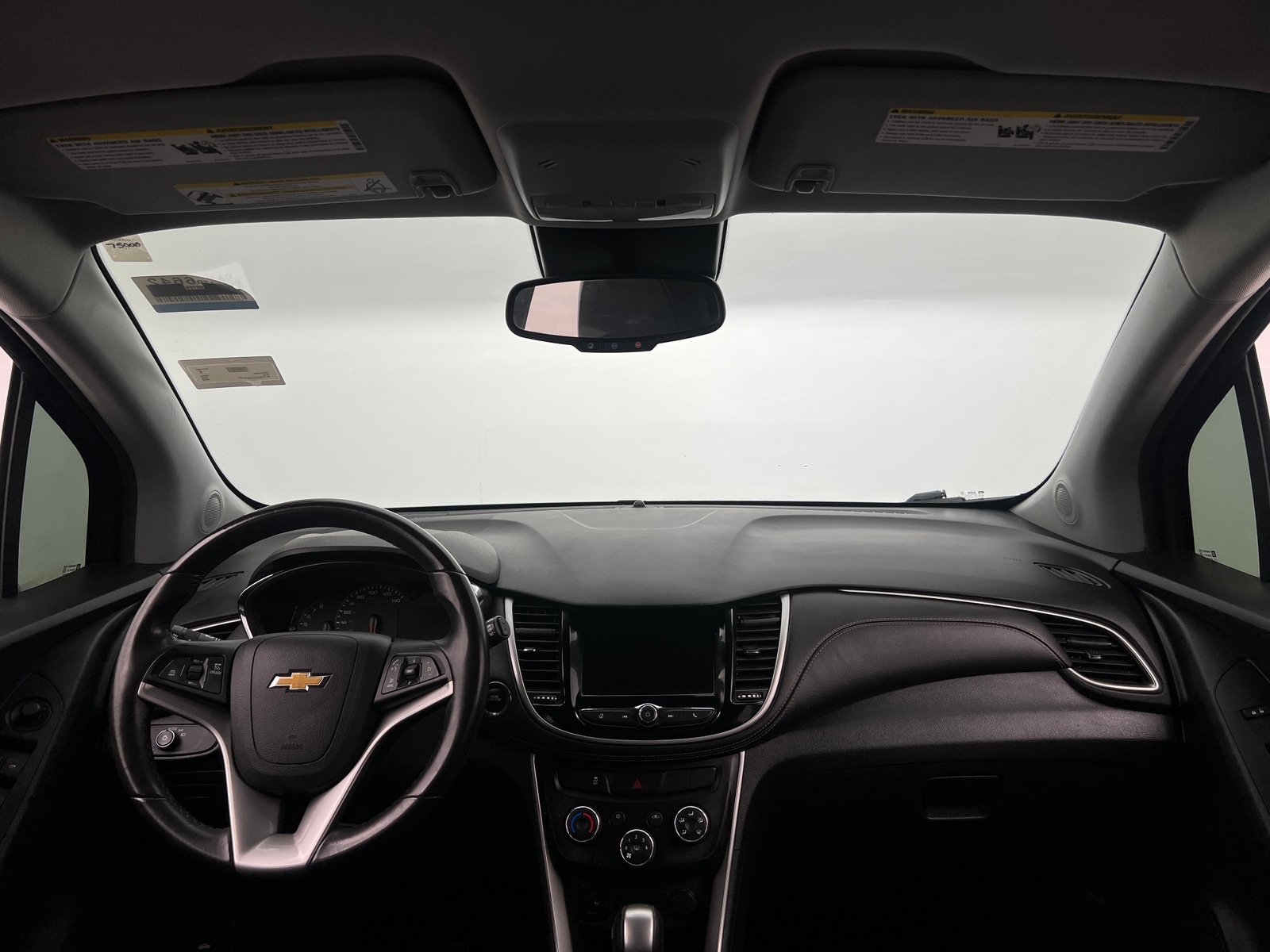 Thumbnail: 2020 Chevrolet Trax - 3