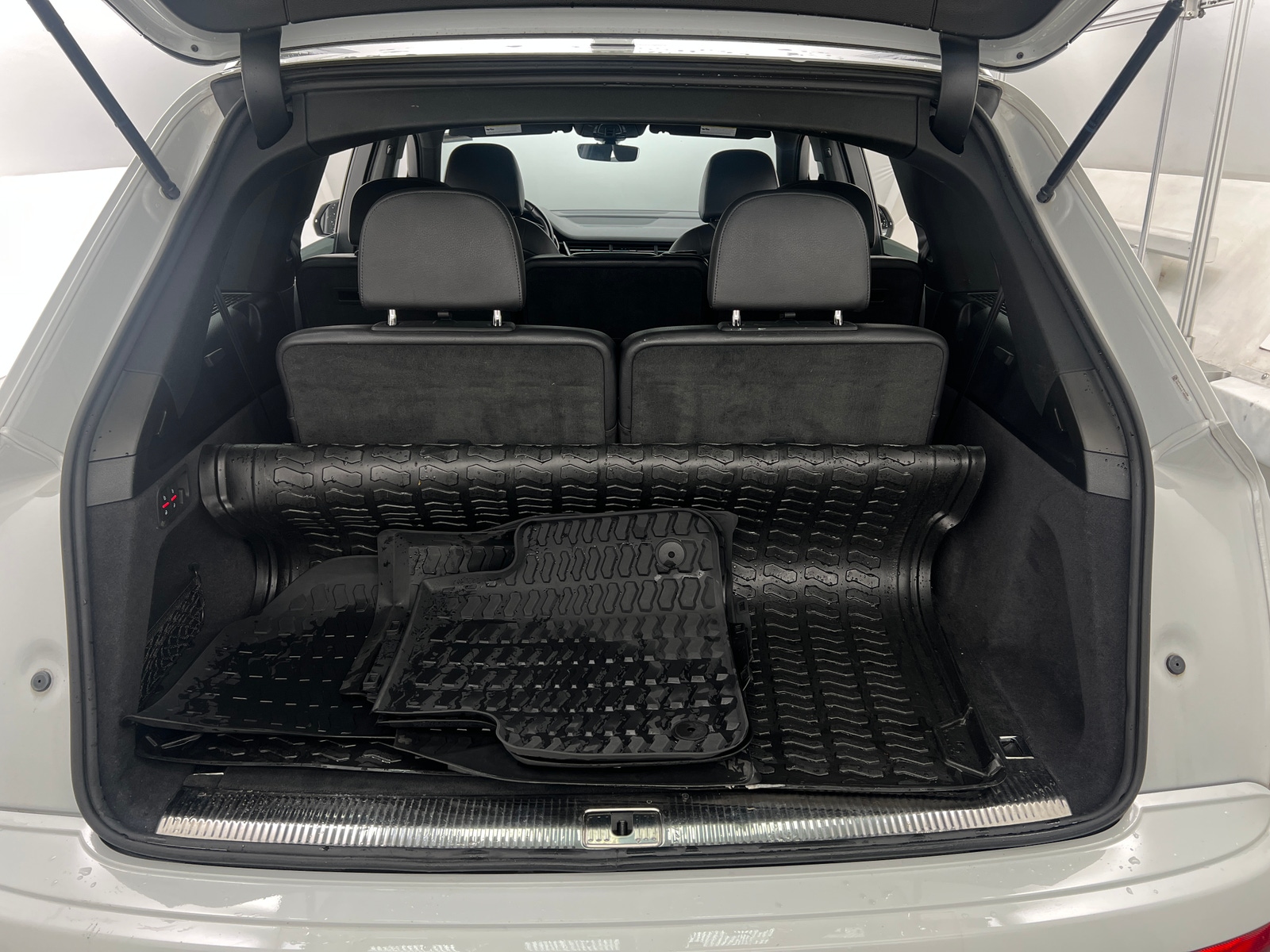 Thumbnail: 2019 Audi Q7 - 6