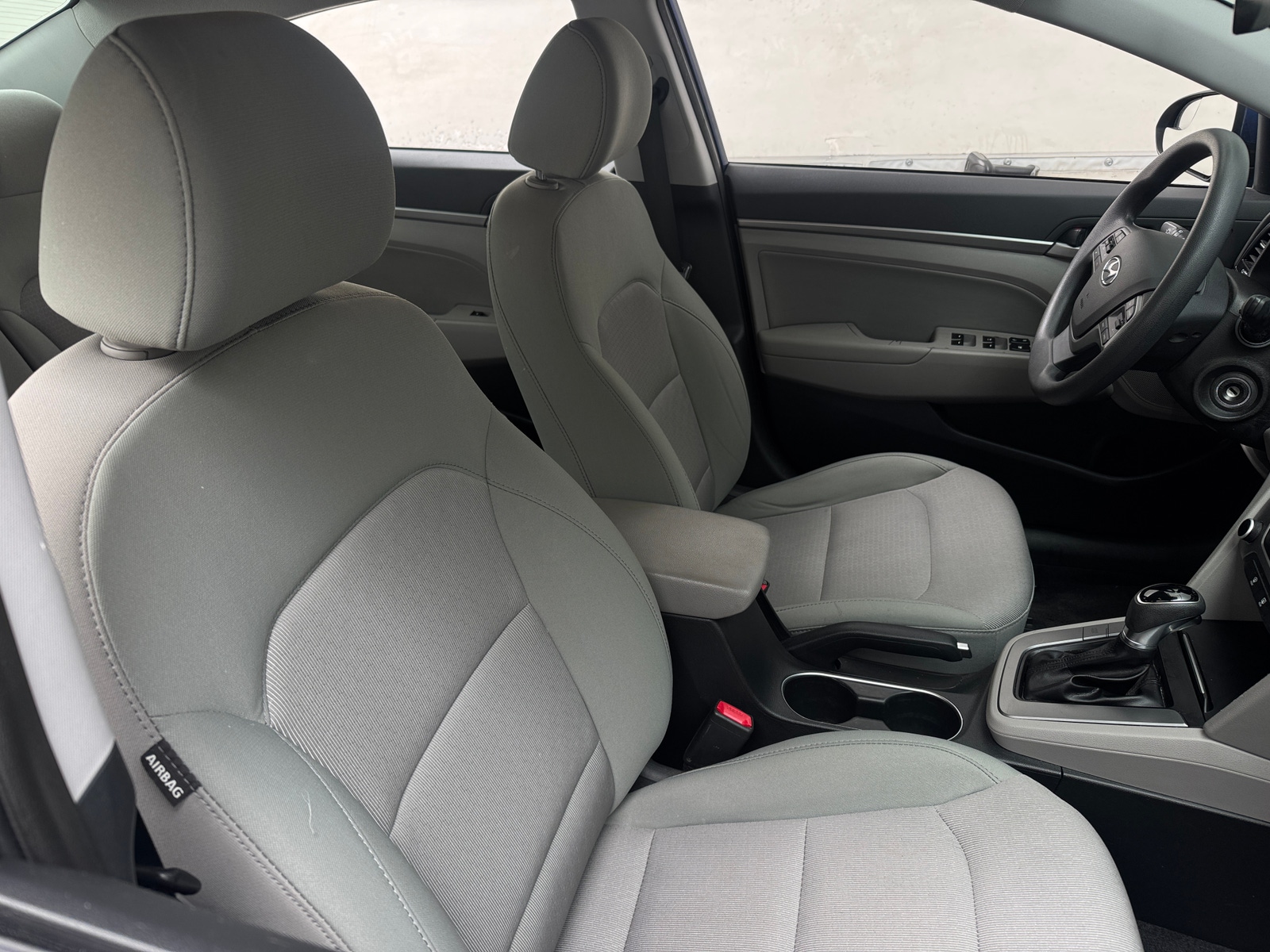 Thumbnail: 2017 Hyundai Elantra - 2