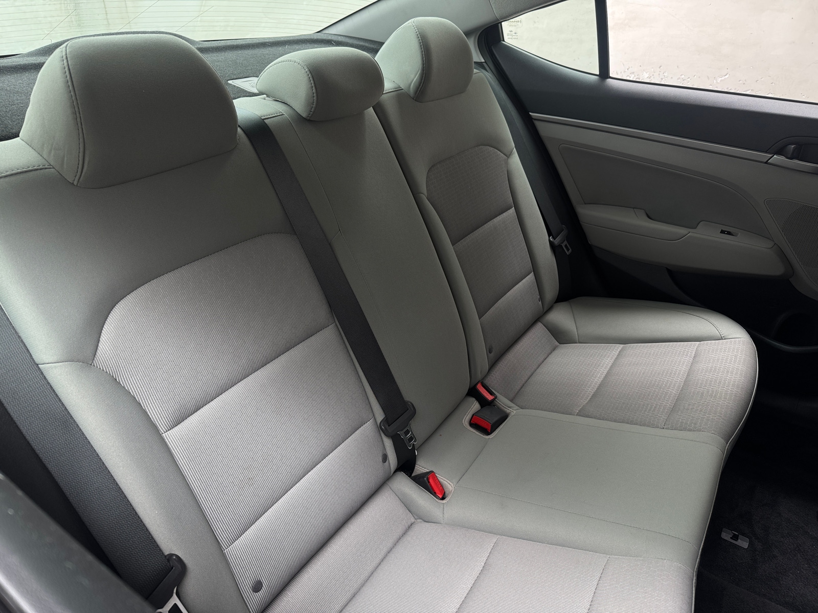 Thumbnail: 2017 Hyundai Elantra - 6