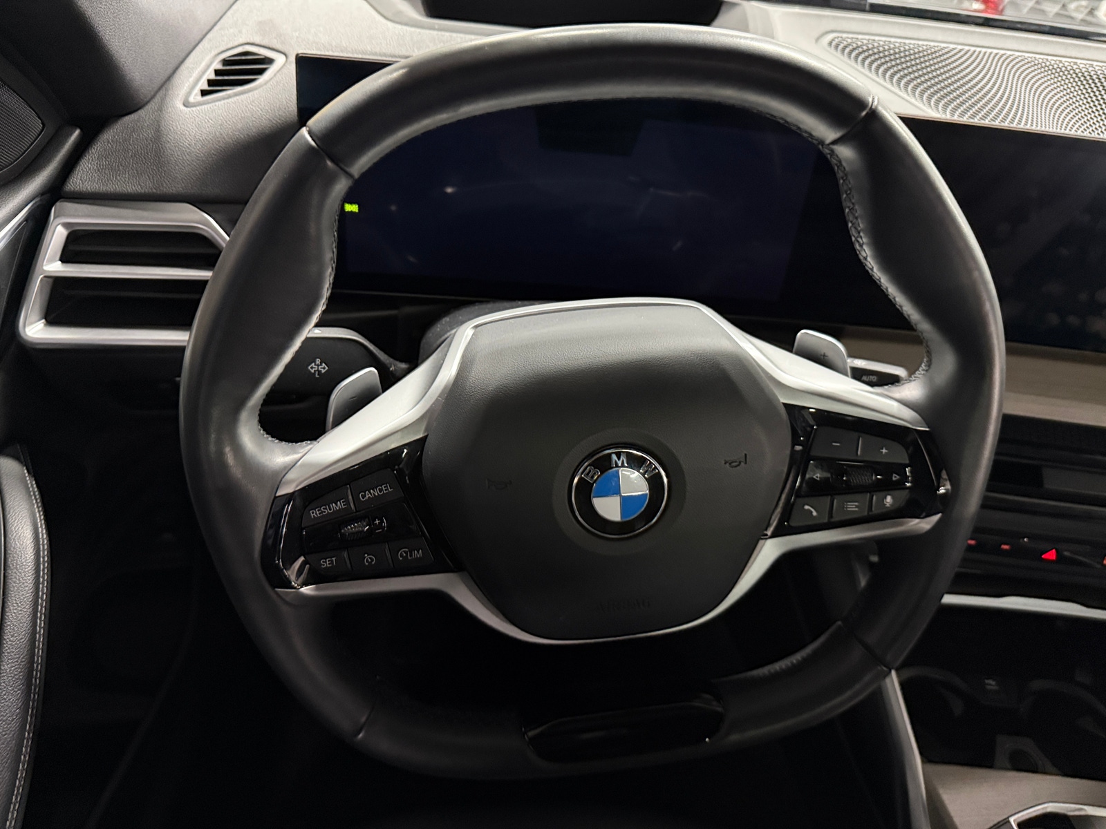 Thumbnail: 2025 BMW 4 Series - 4