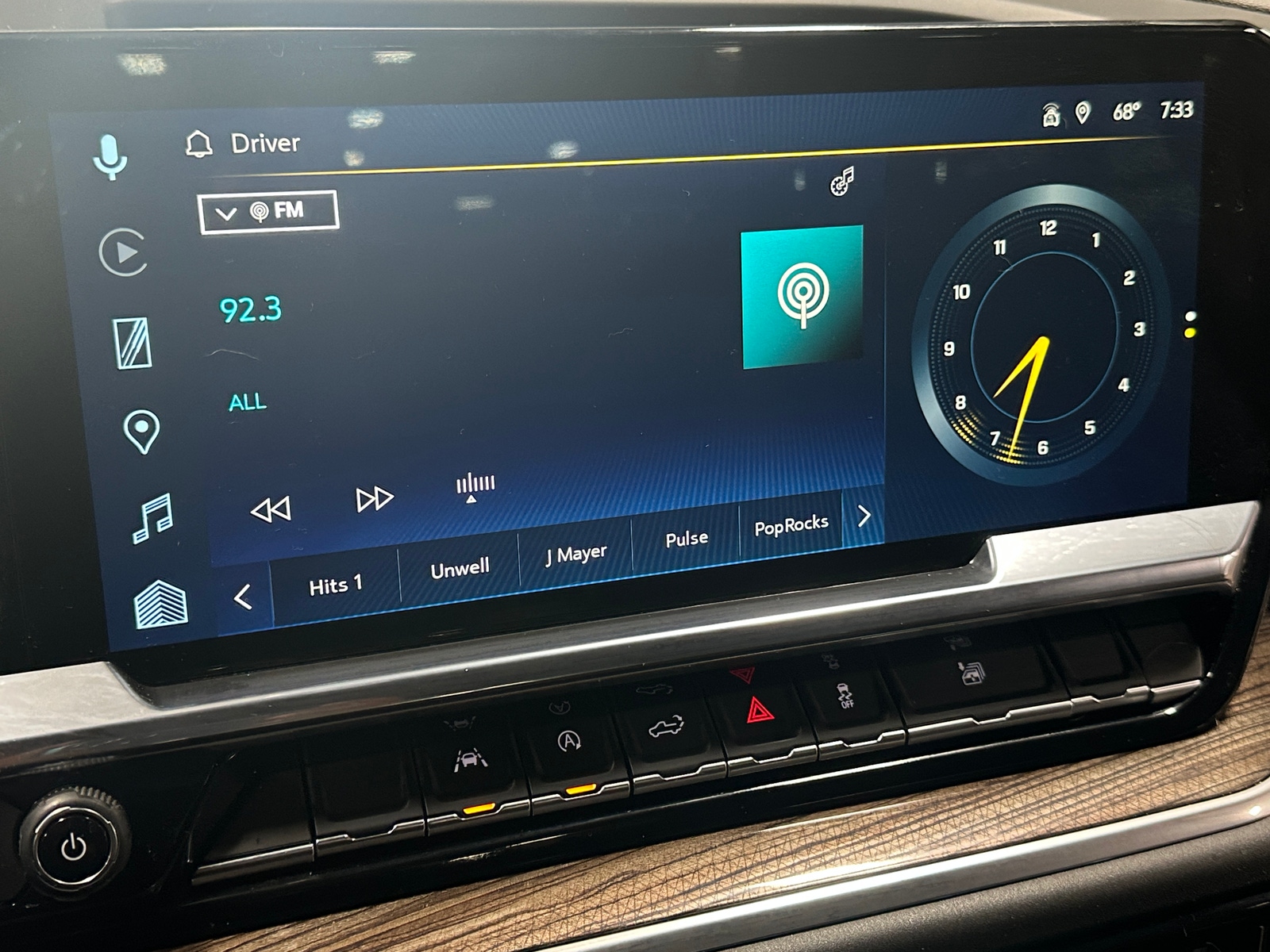 Thumbnail: 2025 Chevrolet Silverado 1500 - 4