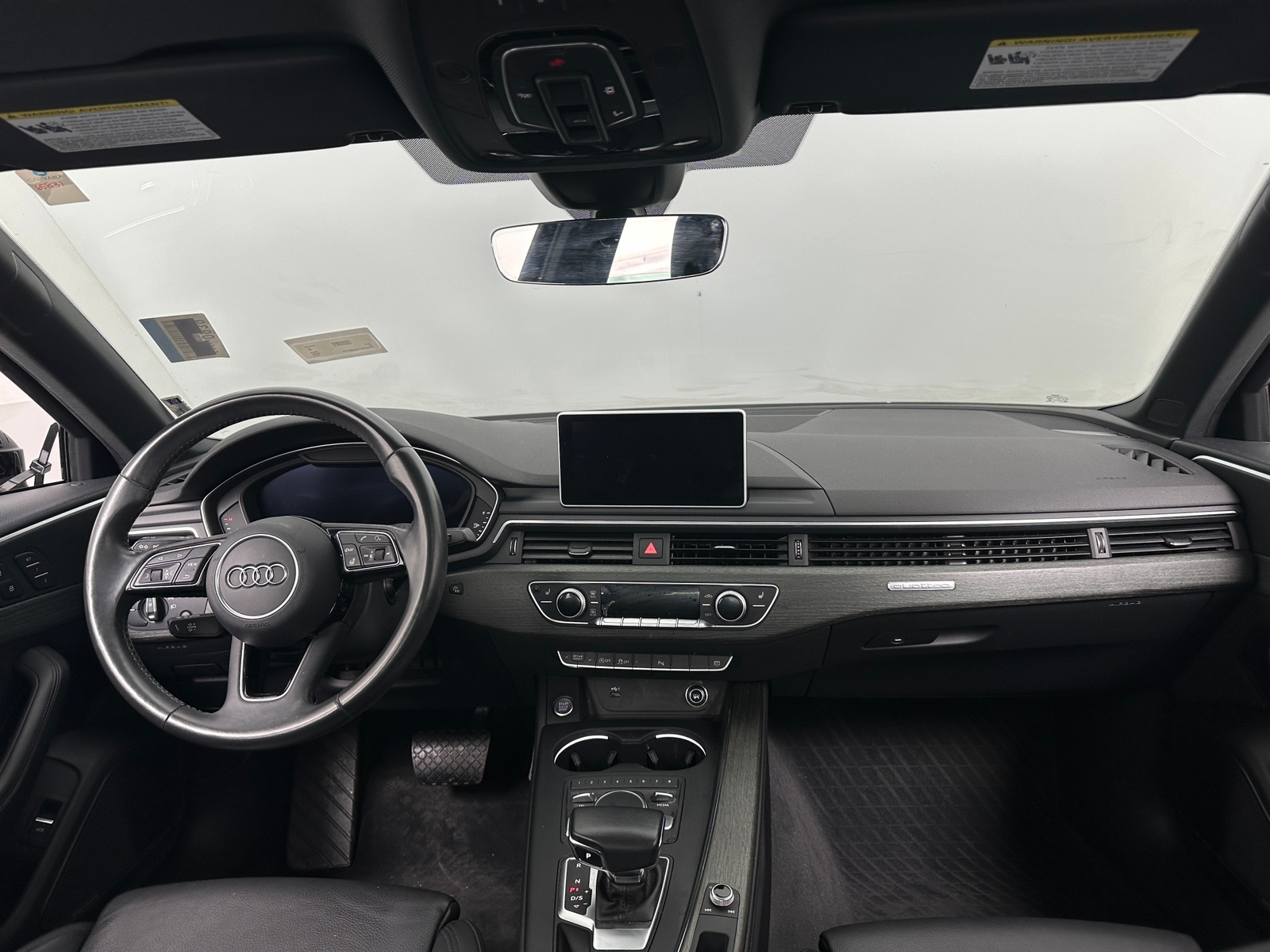 Thumbnail: 2019 Audi A4 - 2