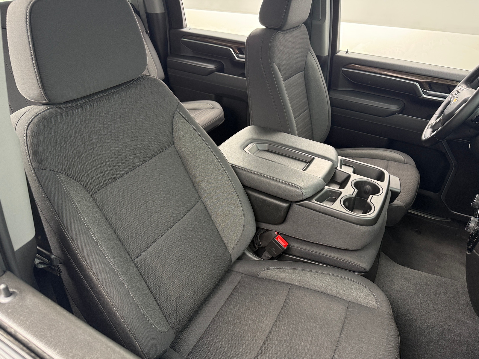 Thumbnail: 2025 Chevrolet Silverado 2500 - 2