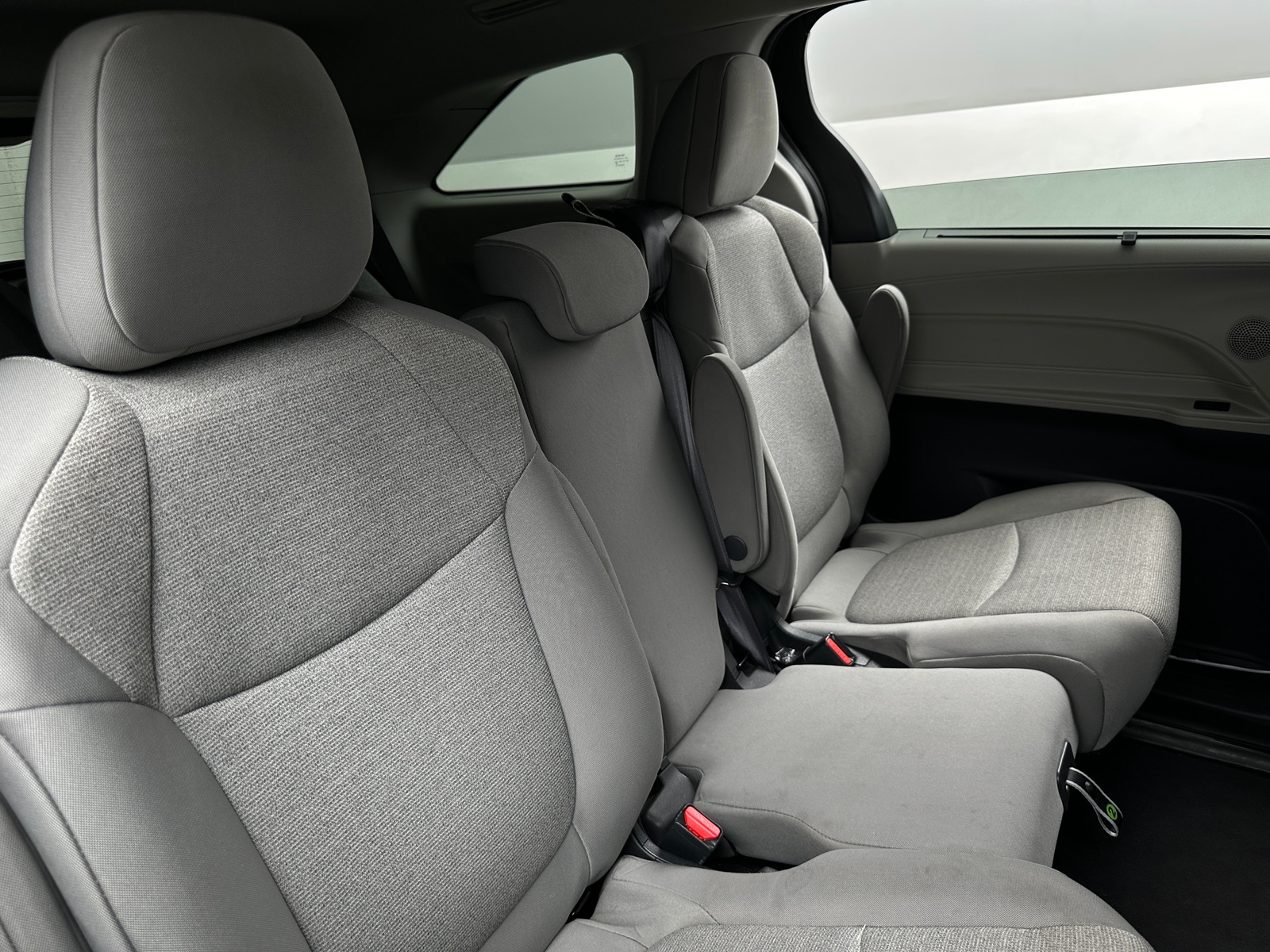 Thumbnail: 2024 Toyota Sienna - 6