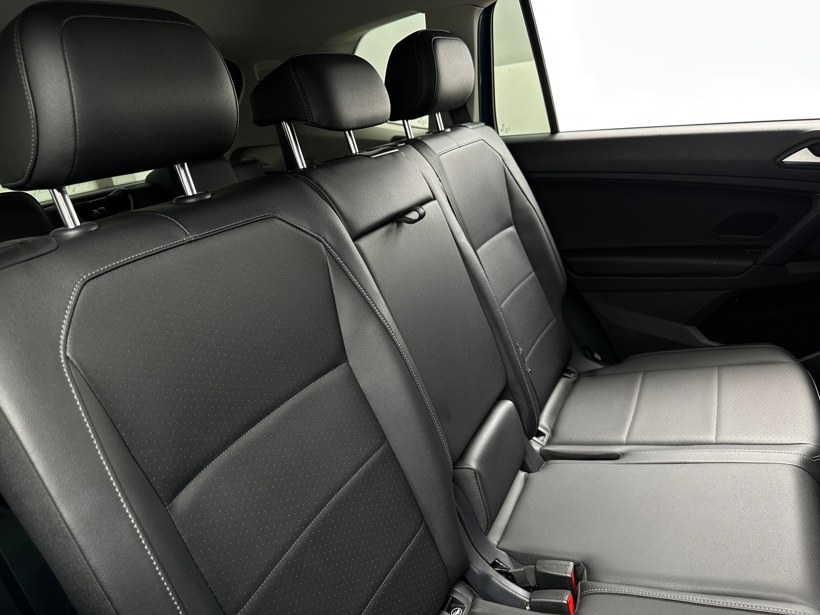 Thumbnail: 2019 Volkswagen Tiguan - 5