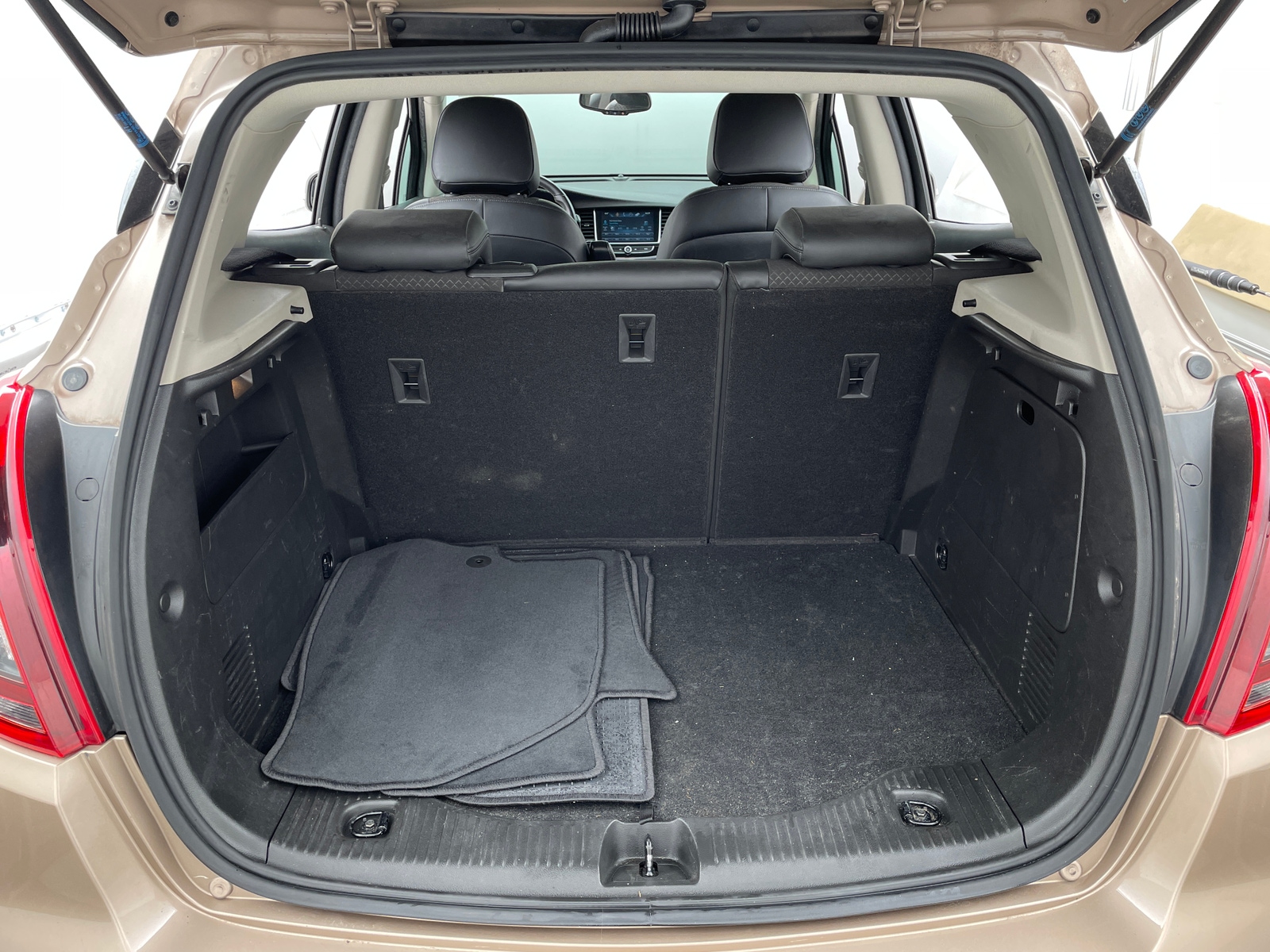 Thumbnail: 2019 Buick Encore - 6