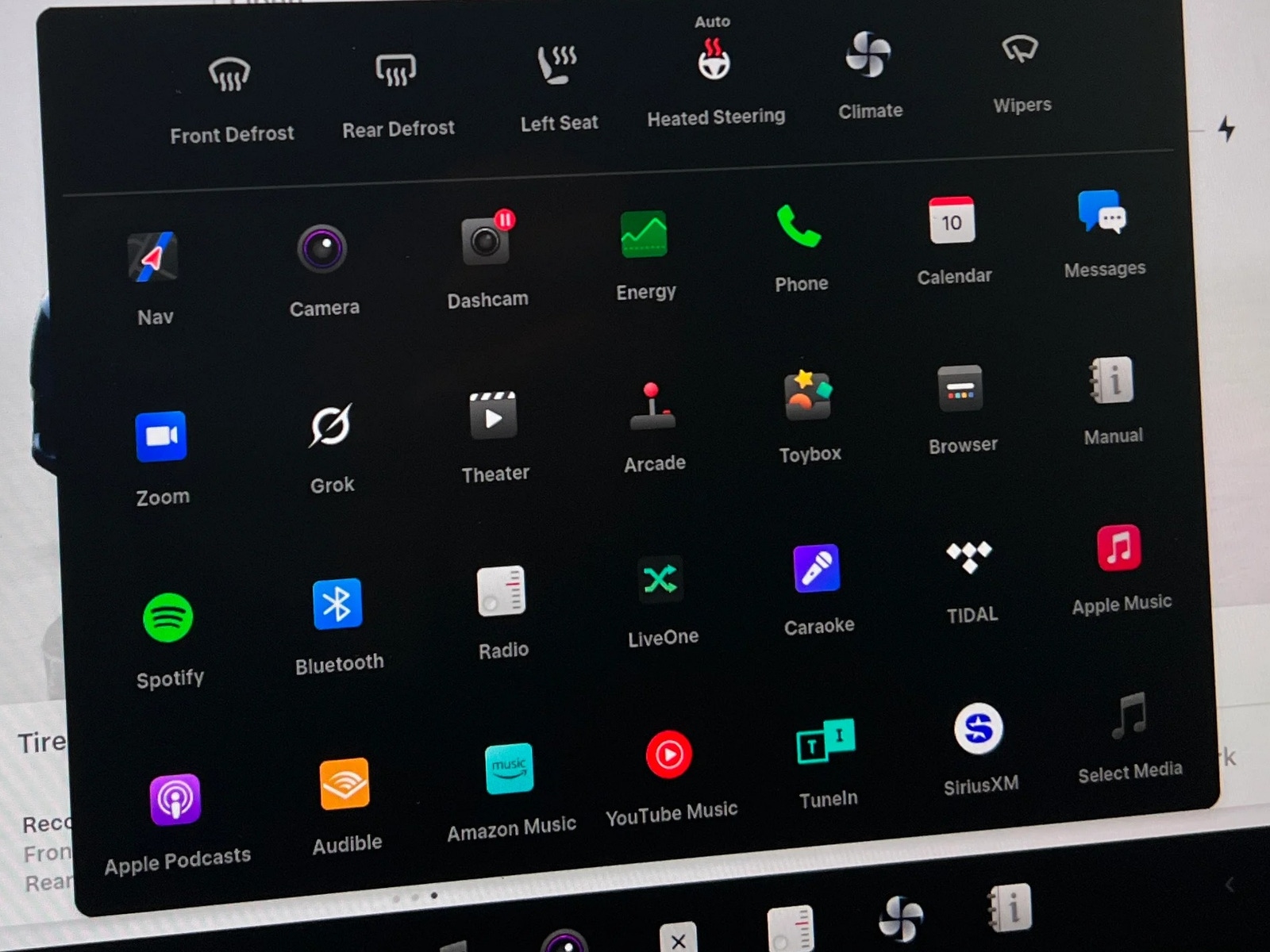 Thumbnail: 2023 Tesla Model Y - 3