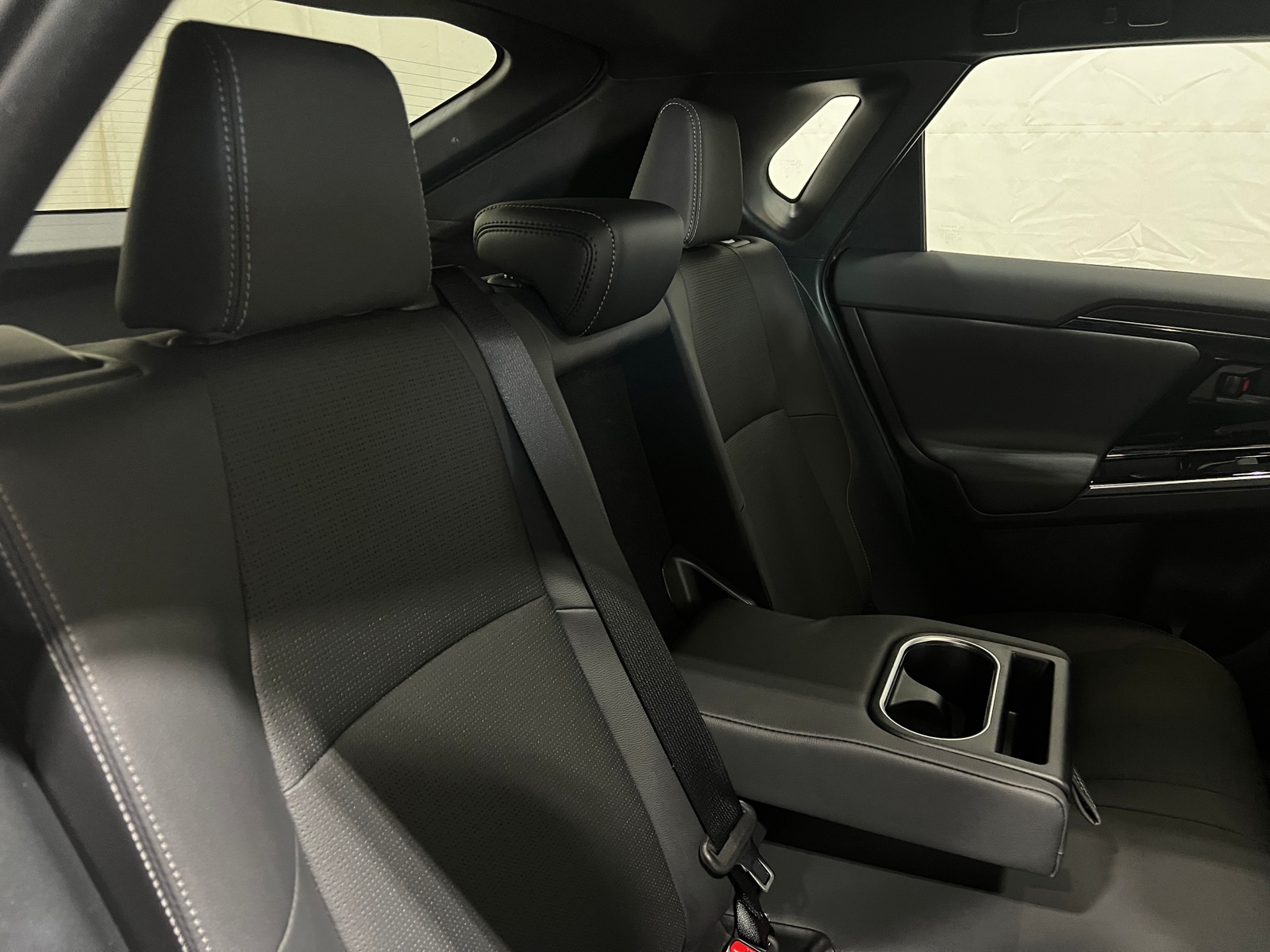 Thumbnail: 2023 Subaru Solterra - 6