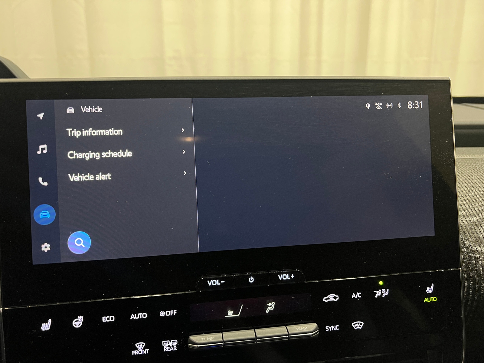 Thumbnail: 2023 Subaru Solterra - 4