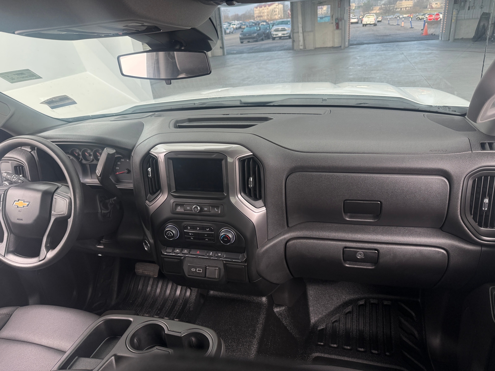 Thumbnail: 2025 Chevrolet Silverado 1500 - 2