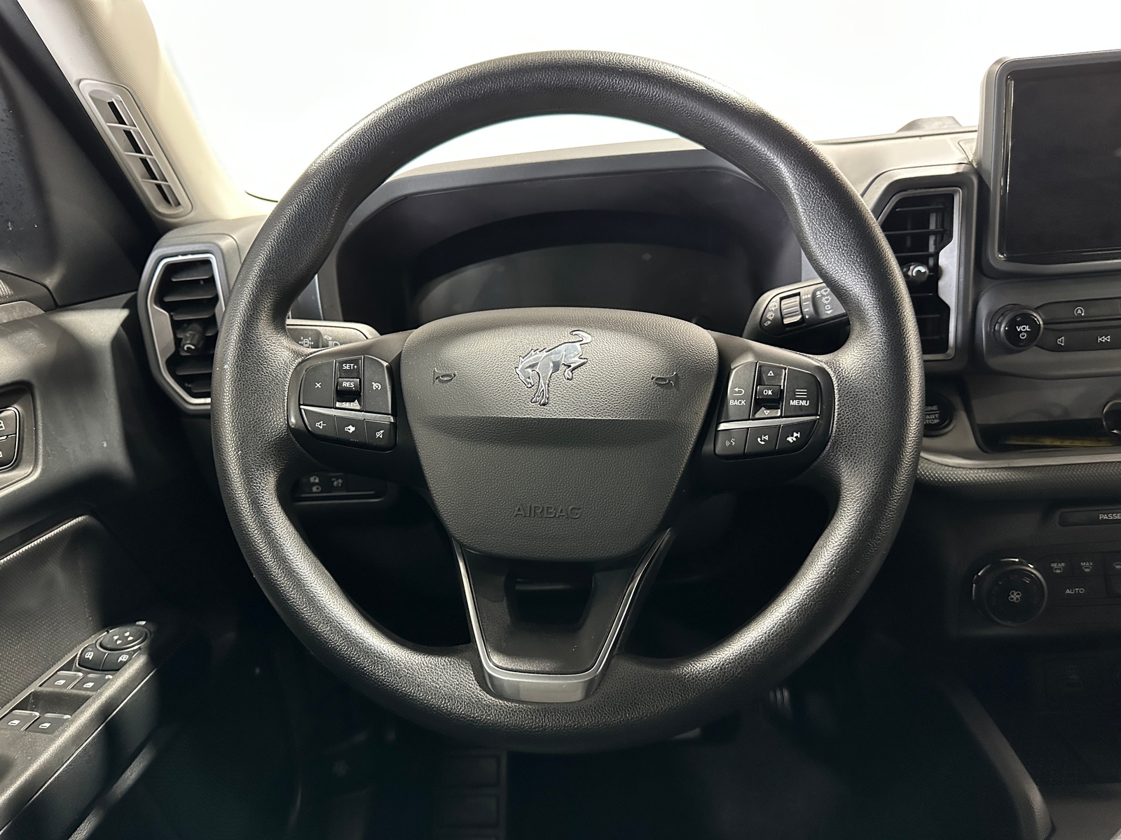 Thumbnail: 2021 Ford Bronco Sport - 5