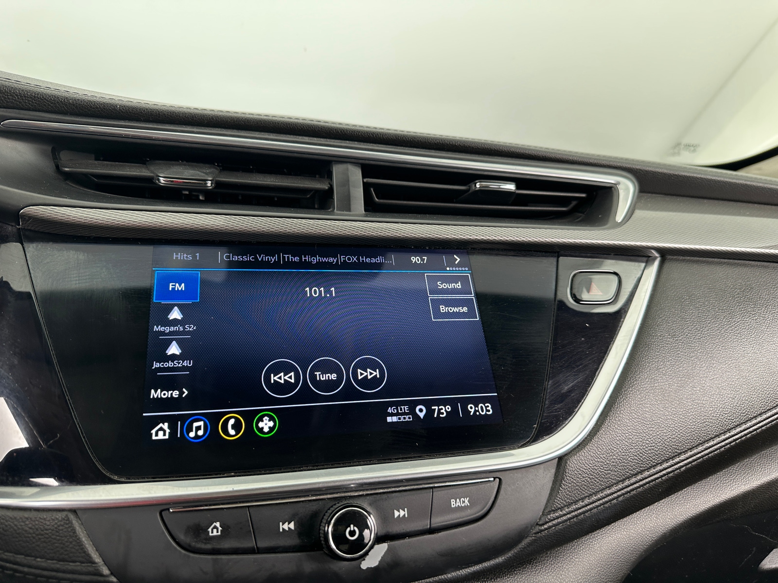 Thumbnail: 2021 Buick Encore GX - 3