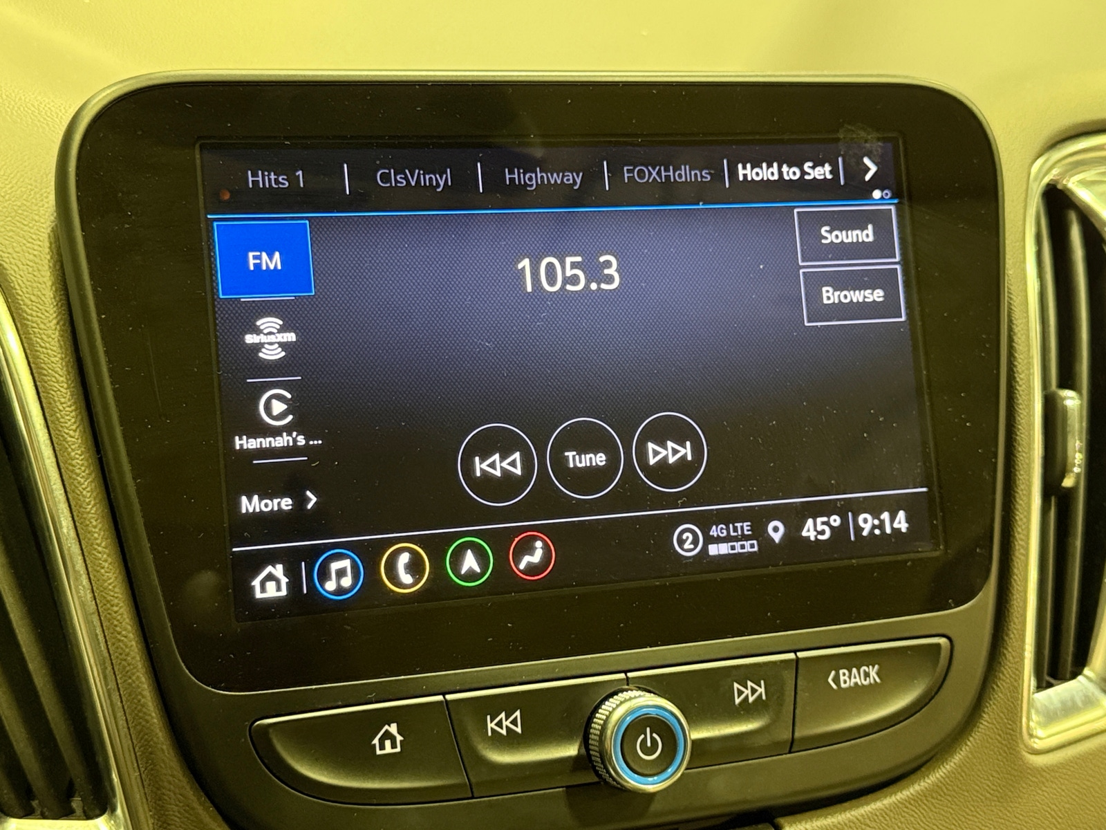 Thumbnail: 2024 Chevrolet Malibu - 3