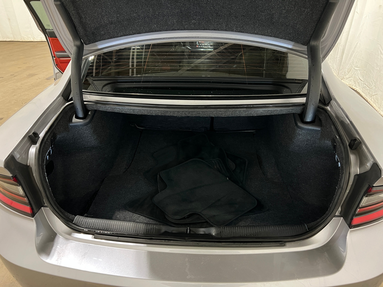 Thumbnail: 2018 Dodge Charger - 6