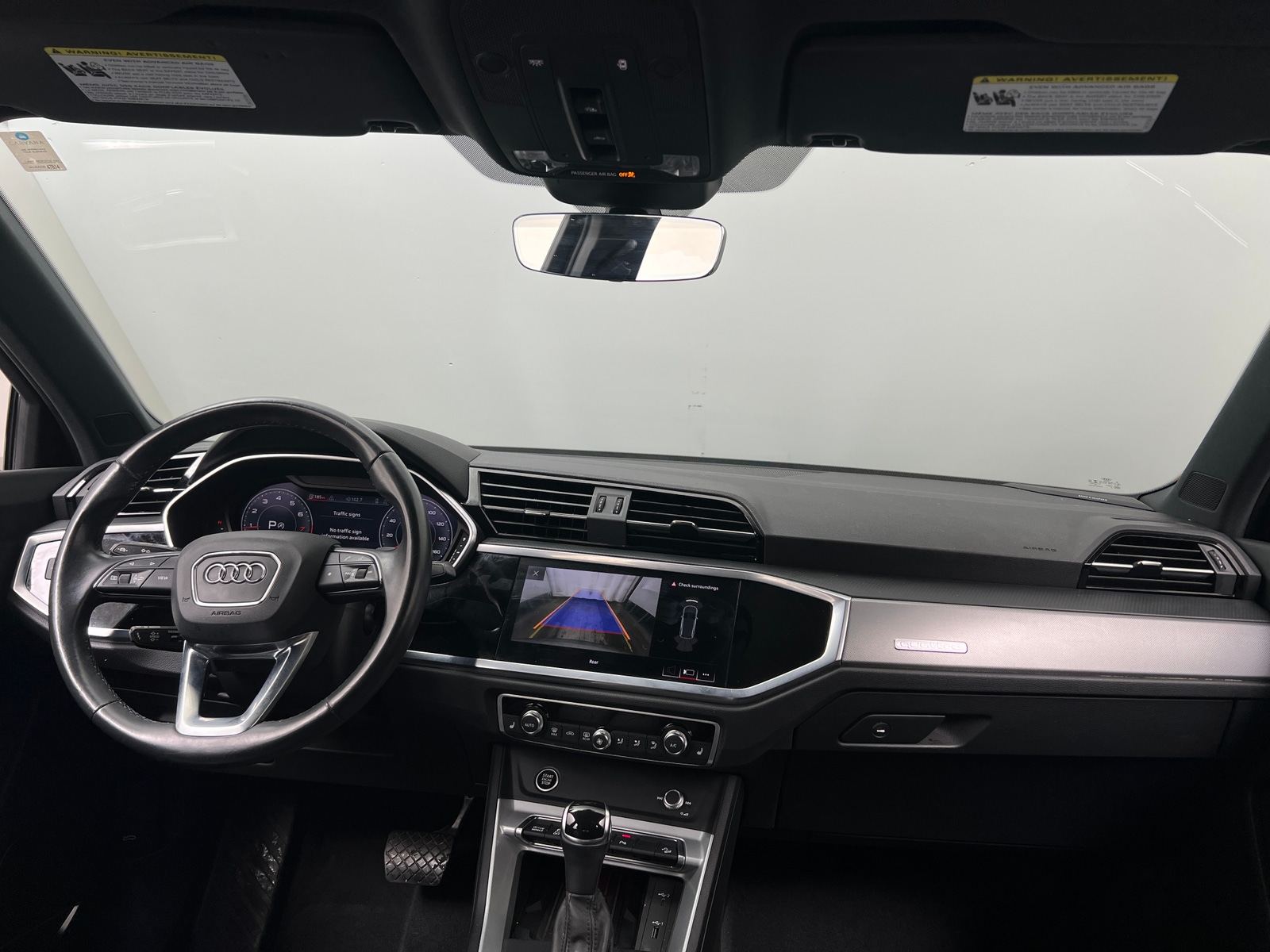 Thumbnail: 2021 Audi Q3 - 2