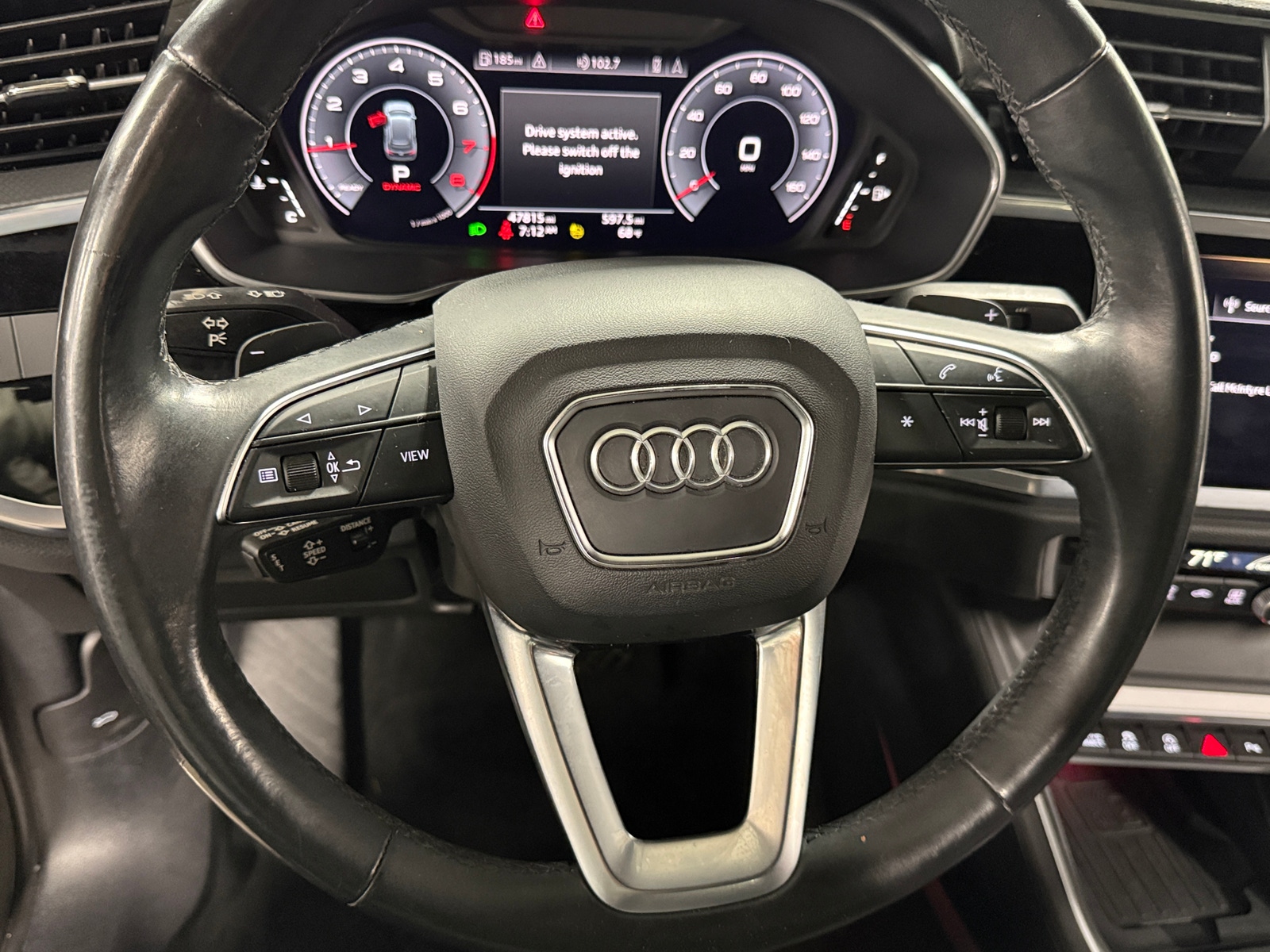 Thumbnail: 2021 Audi Q3 - 4