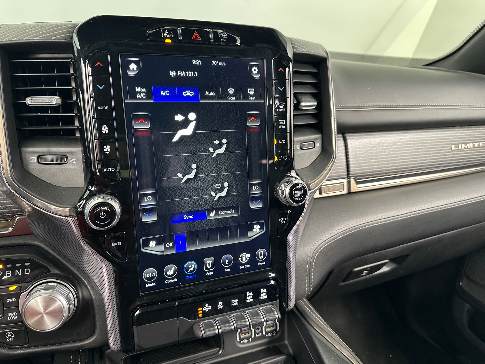 Thumbnail: 2020 RAM 1500 - 3