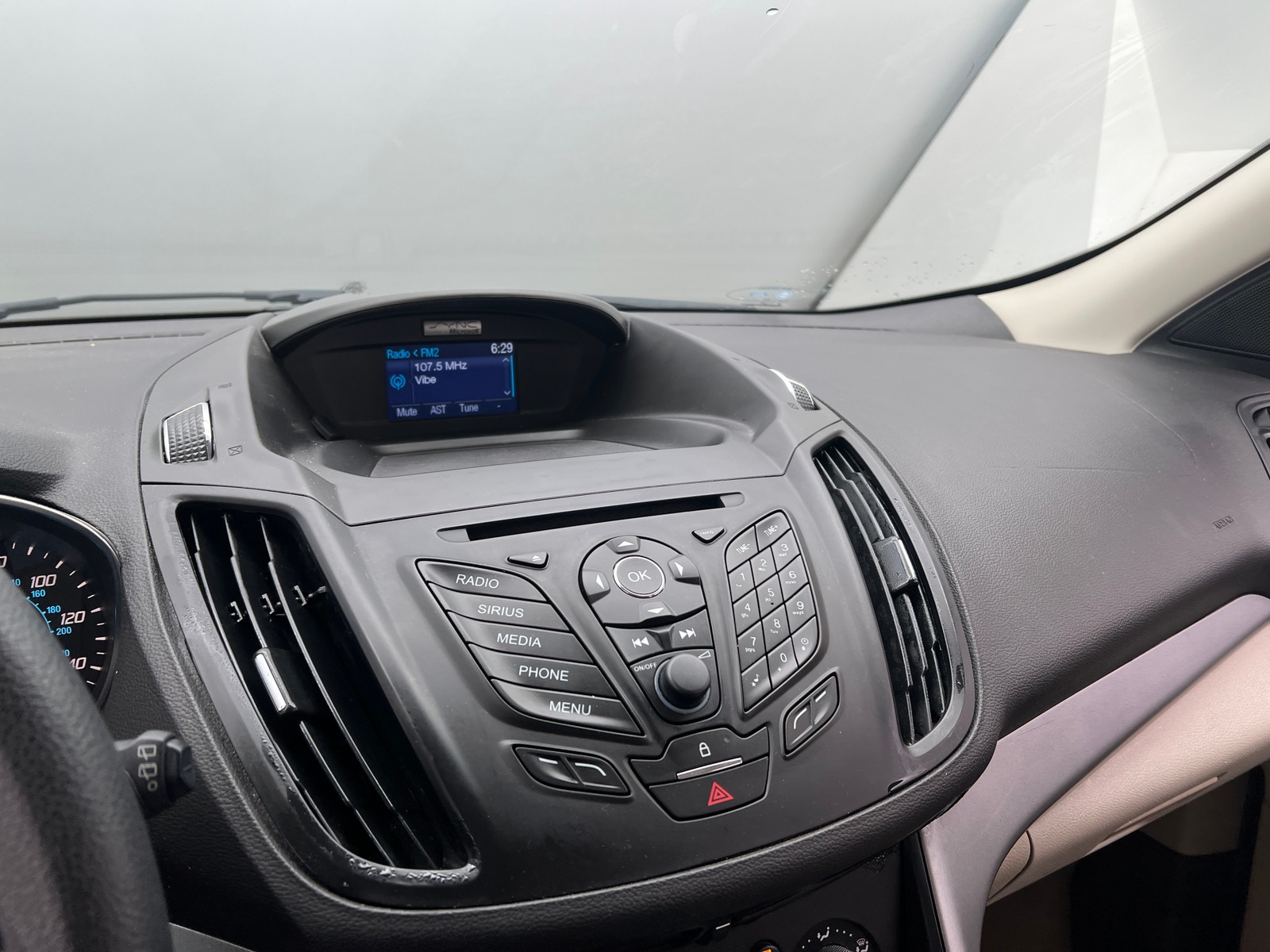 Thumbnail: 2014 Ford Escape - 4