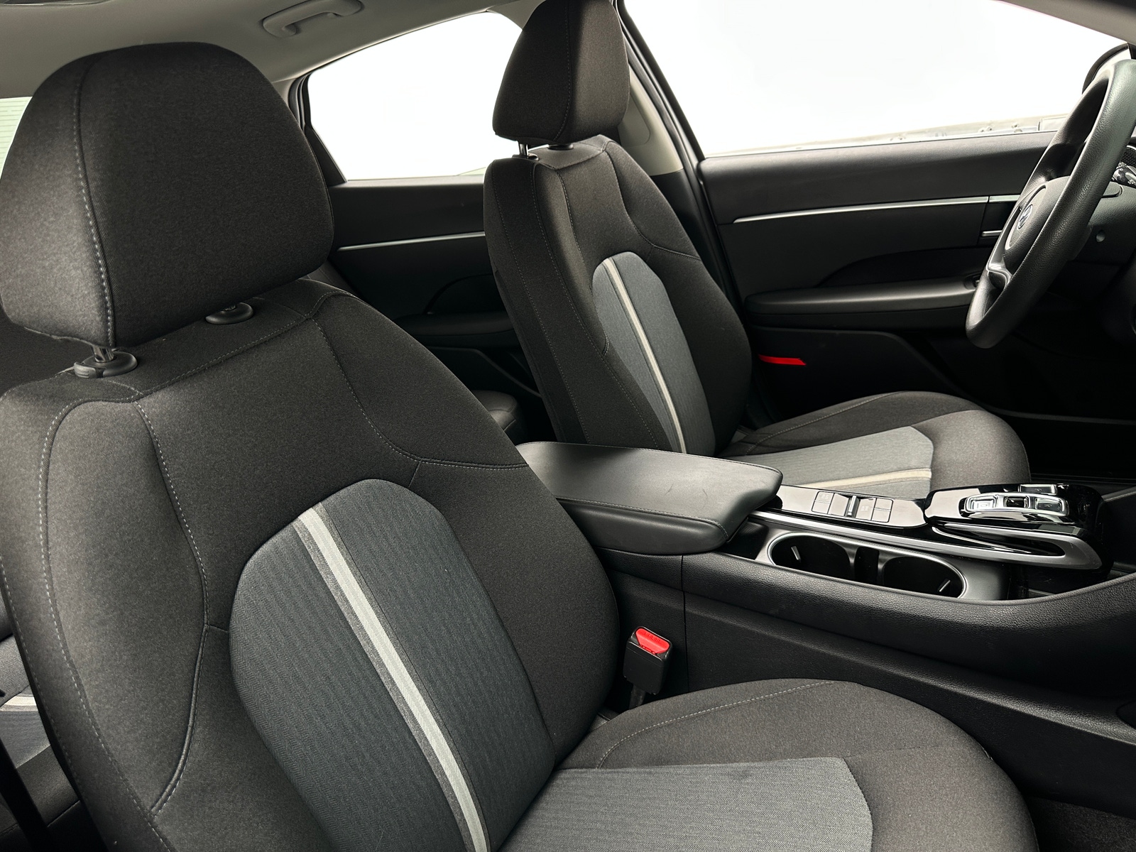 Thumbnail: 2021 Hyundai Sonata - 2