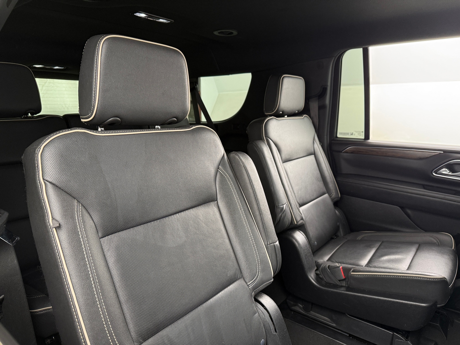 Thumbnail: 2023 Chevrolet Suburban - 5