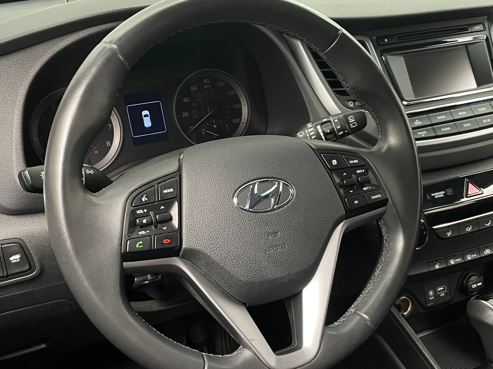 Thumbnail: 2016 Hyundai Tucson - 5