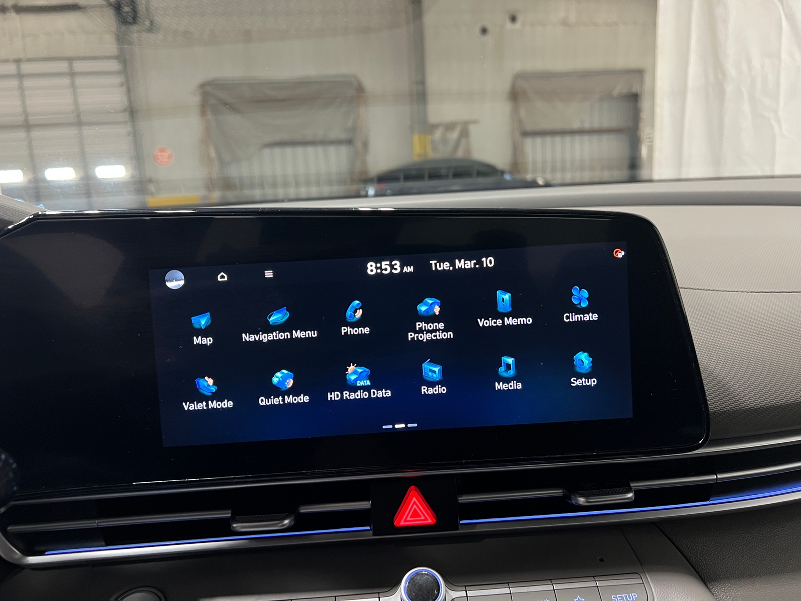 Thumbnail: 2024 Hyundai Elantra - 4