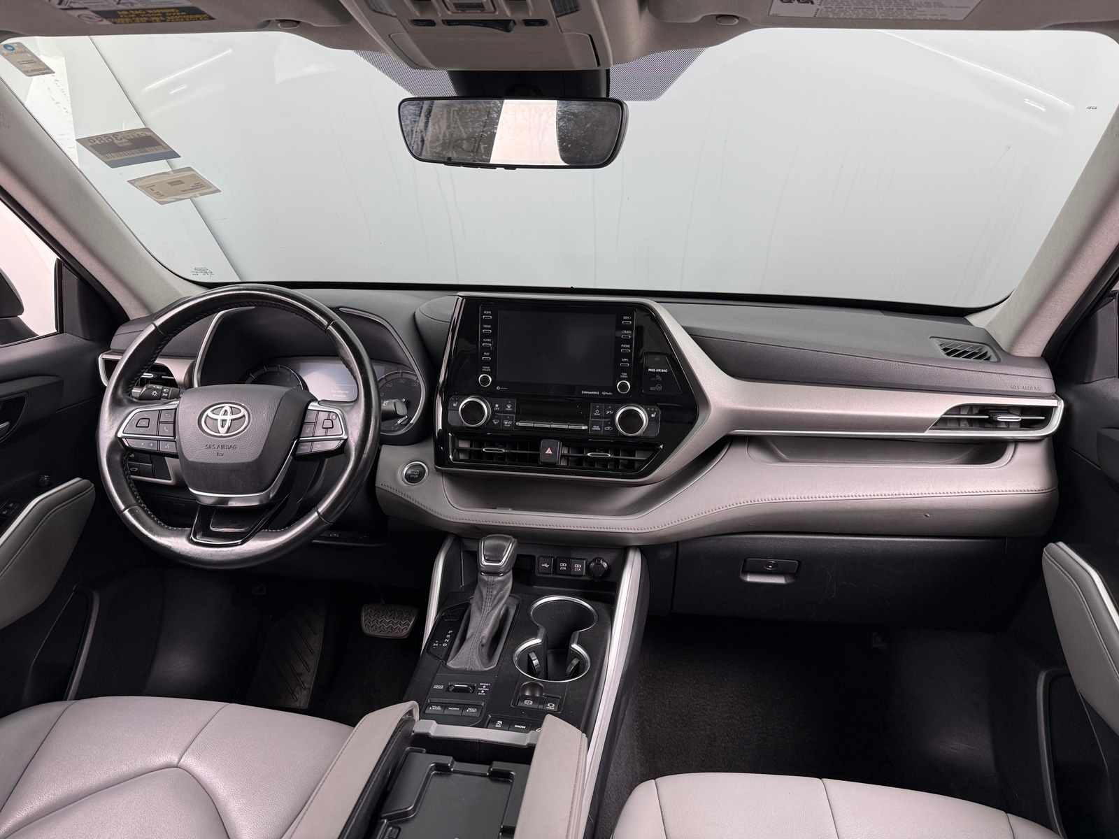 Thumbnail: 2021 Toyota Highlander - 2