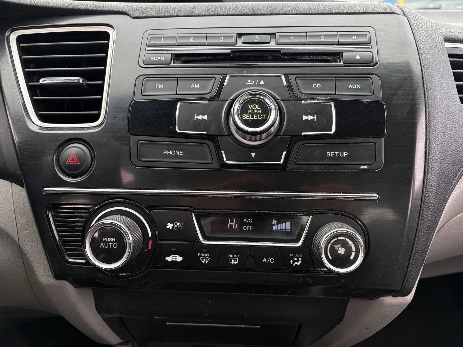 Thumbnail: 2013 Honda Civic - 4