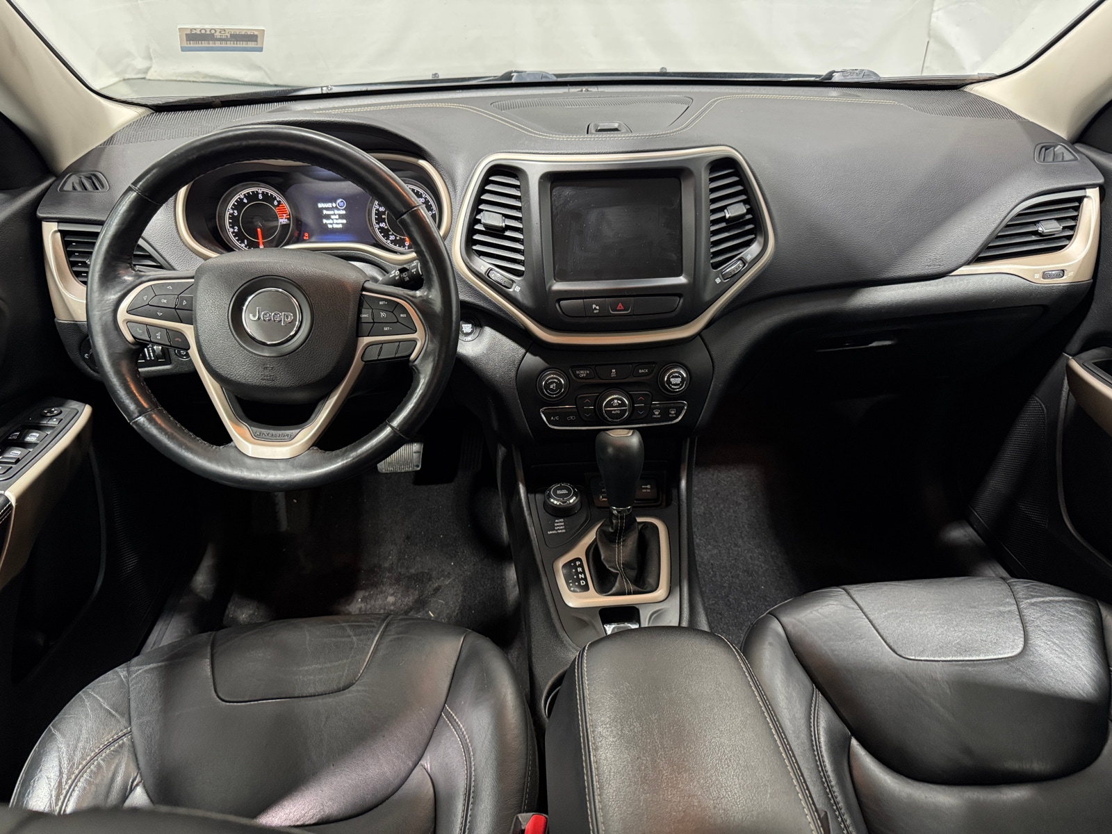 Thumbnail: 2018 Jeep Cherokee - 2