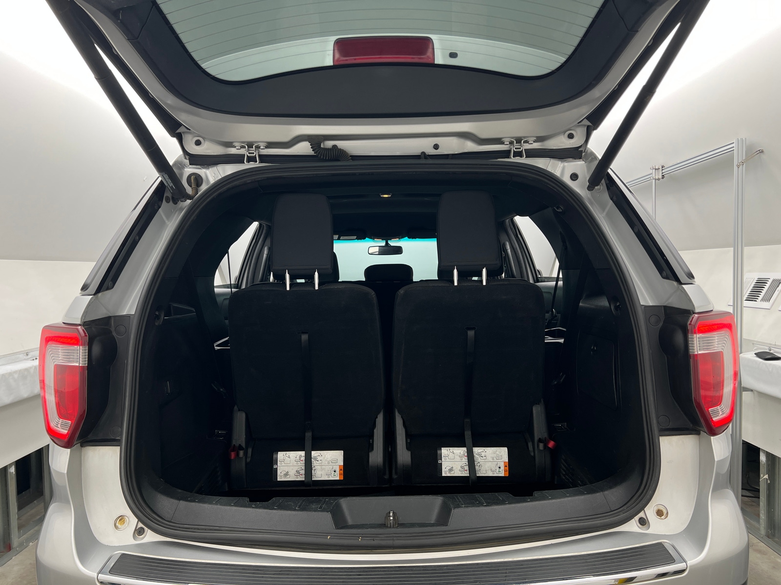 Thumbnail: 2018 Ford Explorer - 7