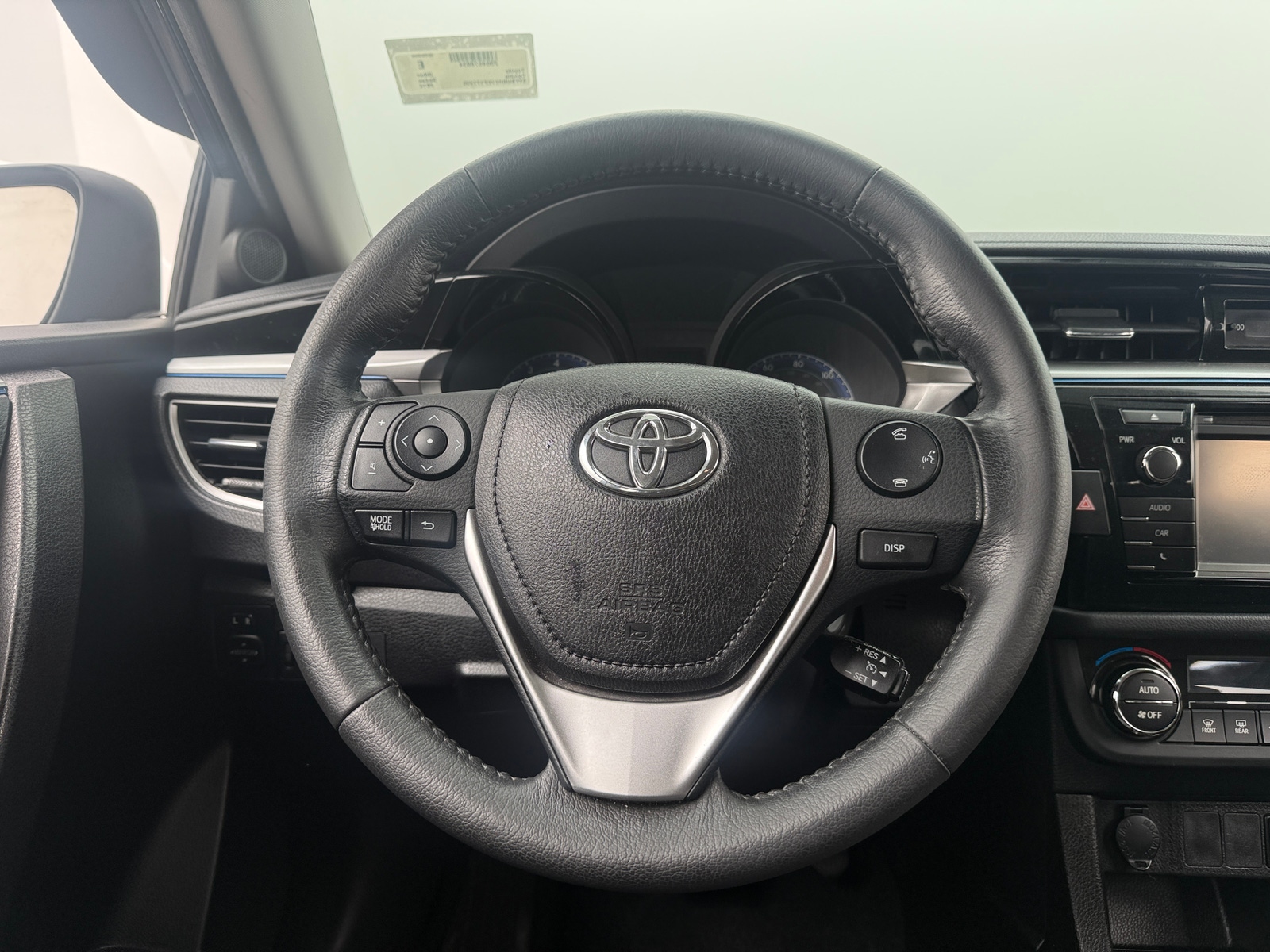 Thumbnail: 2014 Toyota Corolla - 5