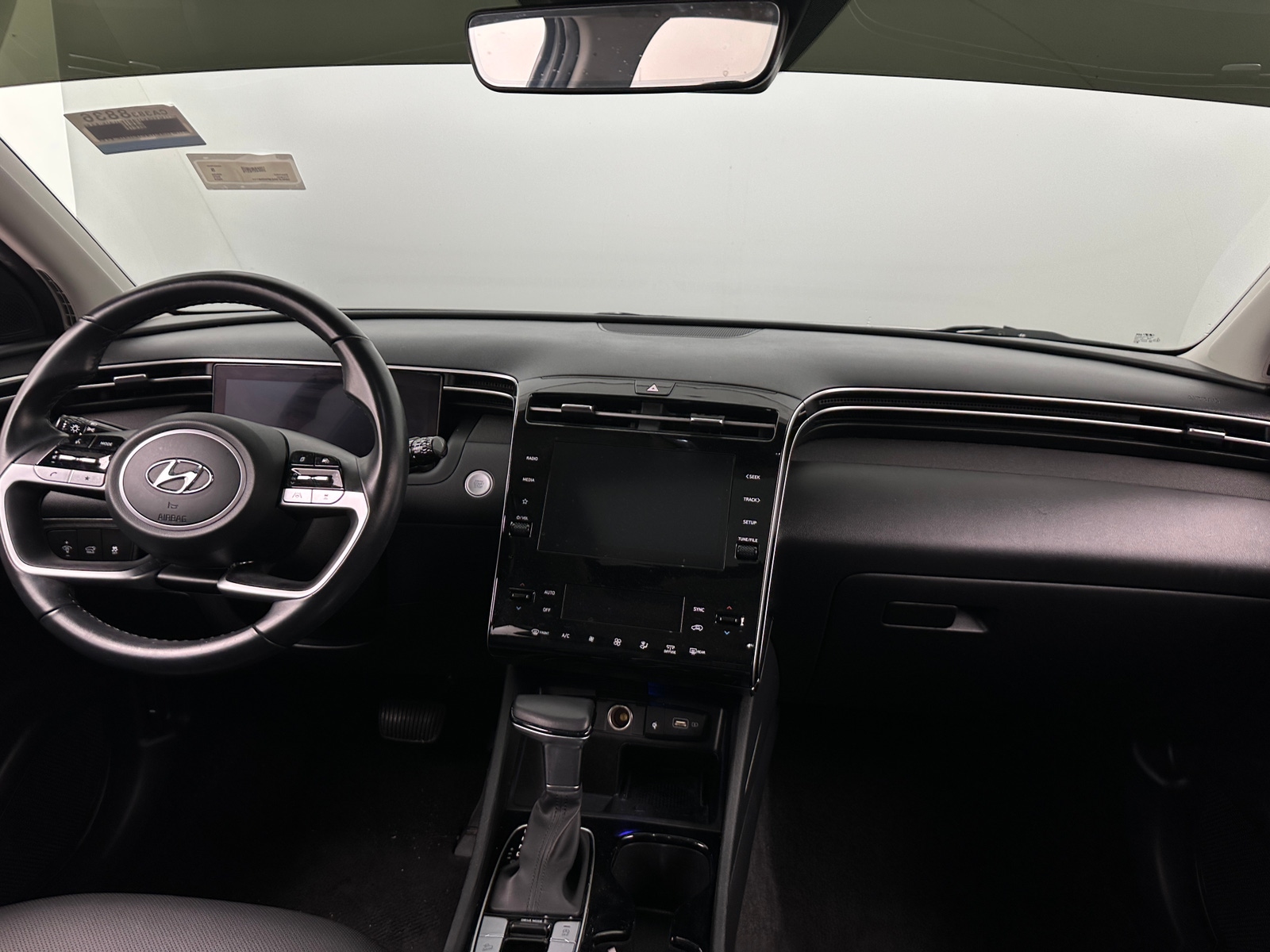 Thumbnail: 2023 Hyundai Tucson - 3