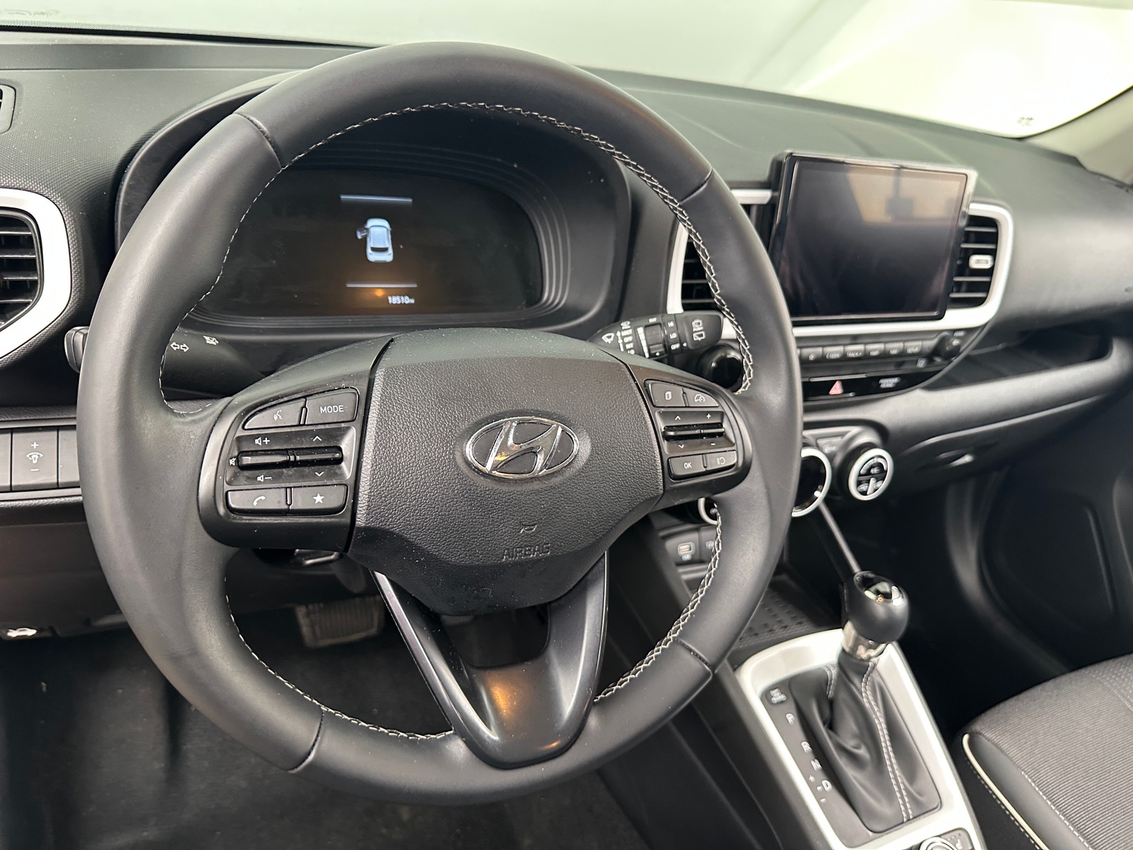 Thumbnail: 2024 Hyundai Venue - 4